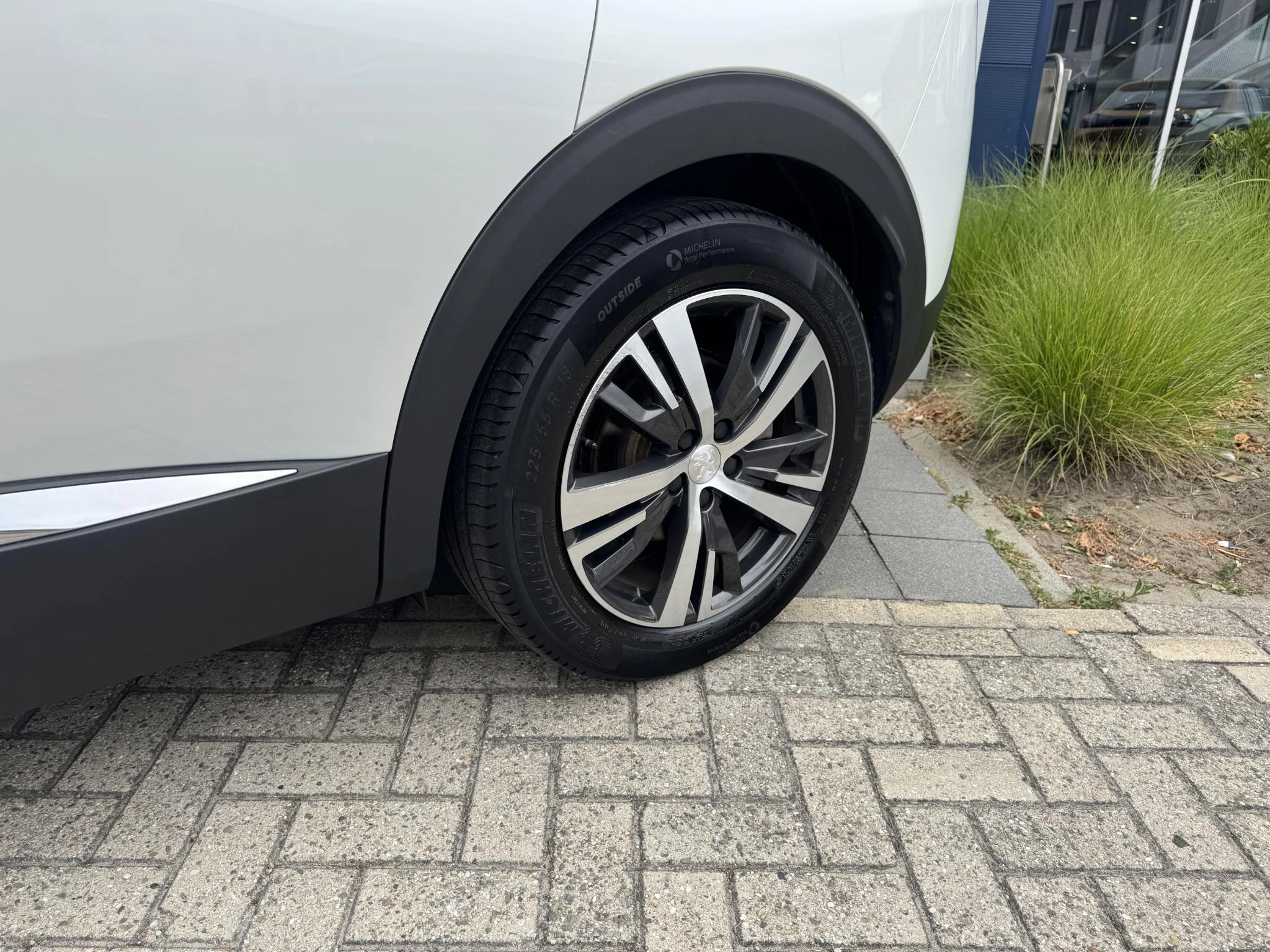 Peugeot-3008-image-11