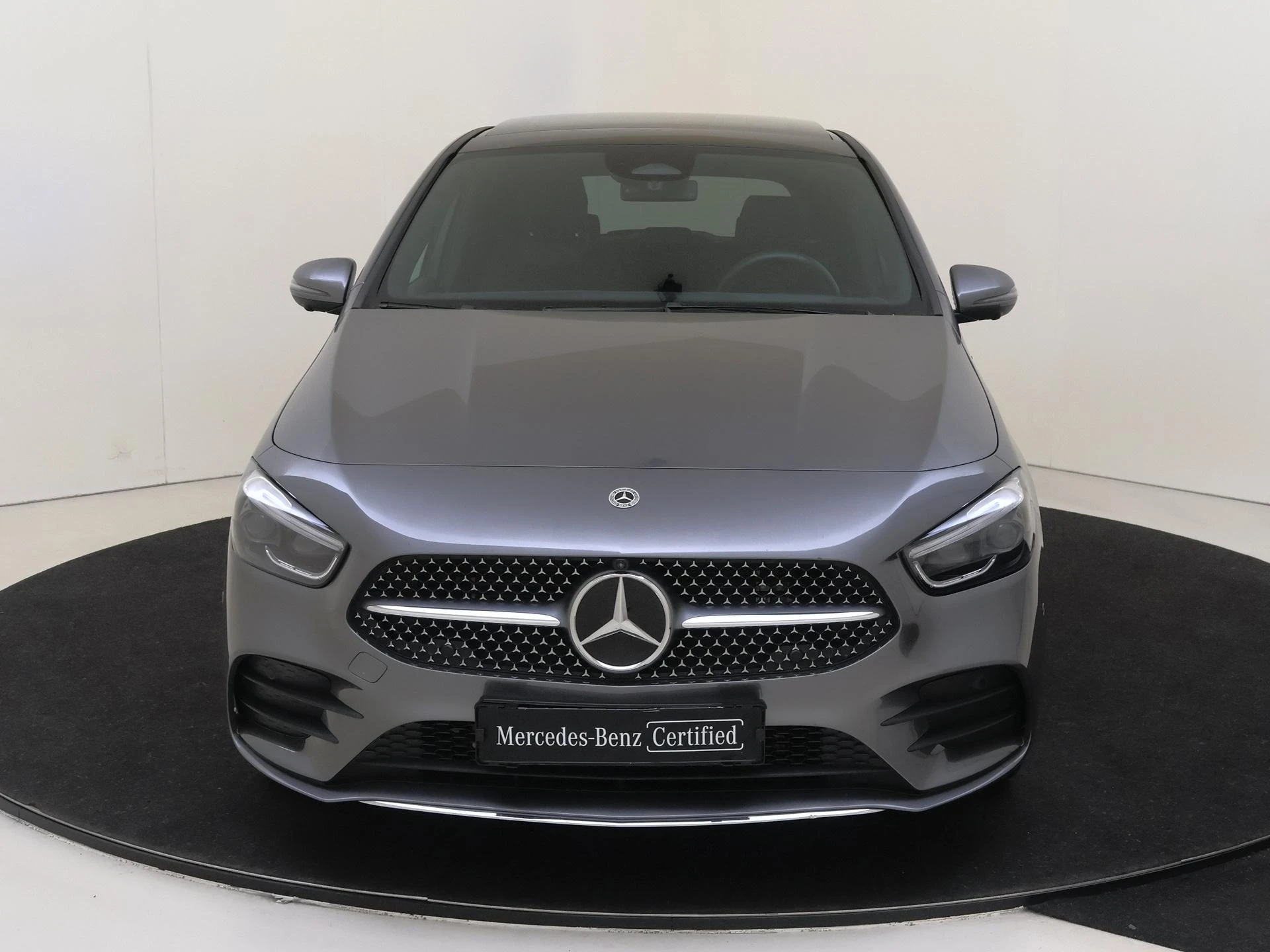 Mercedes-Benz B-Klasse 250 e Business Solution AMG