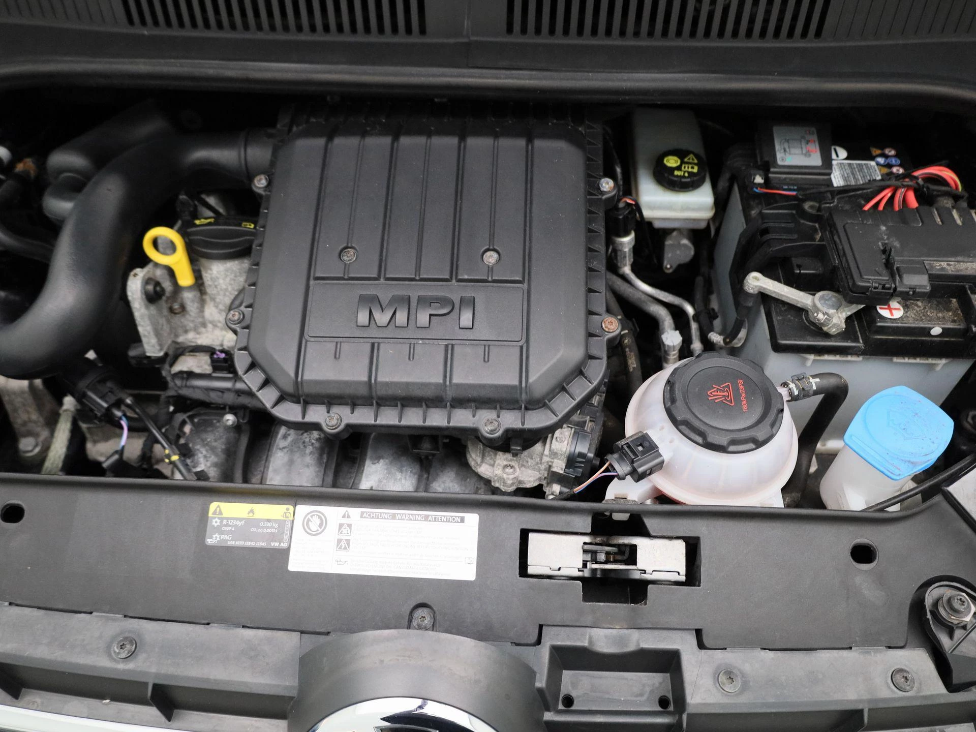 Volkswagen-up!-image-20