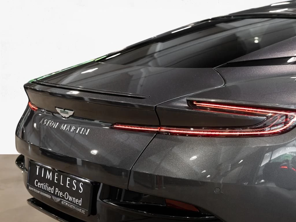 Aston Martin DB12 Coupe Aston Martin Hamburg