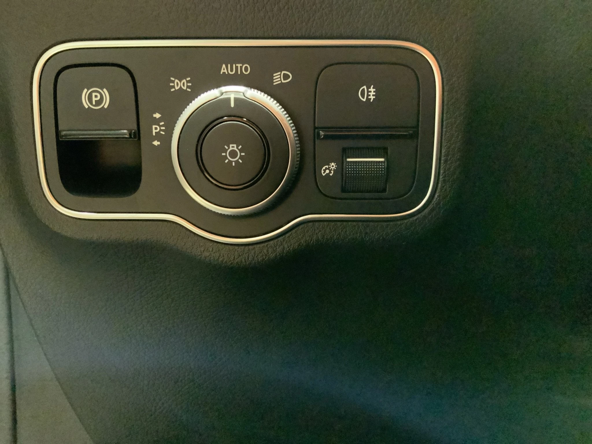 Mercedes-Benz GLA 200 Progressive (EURO 6e)