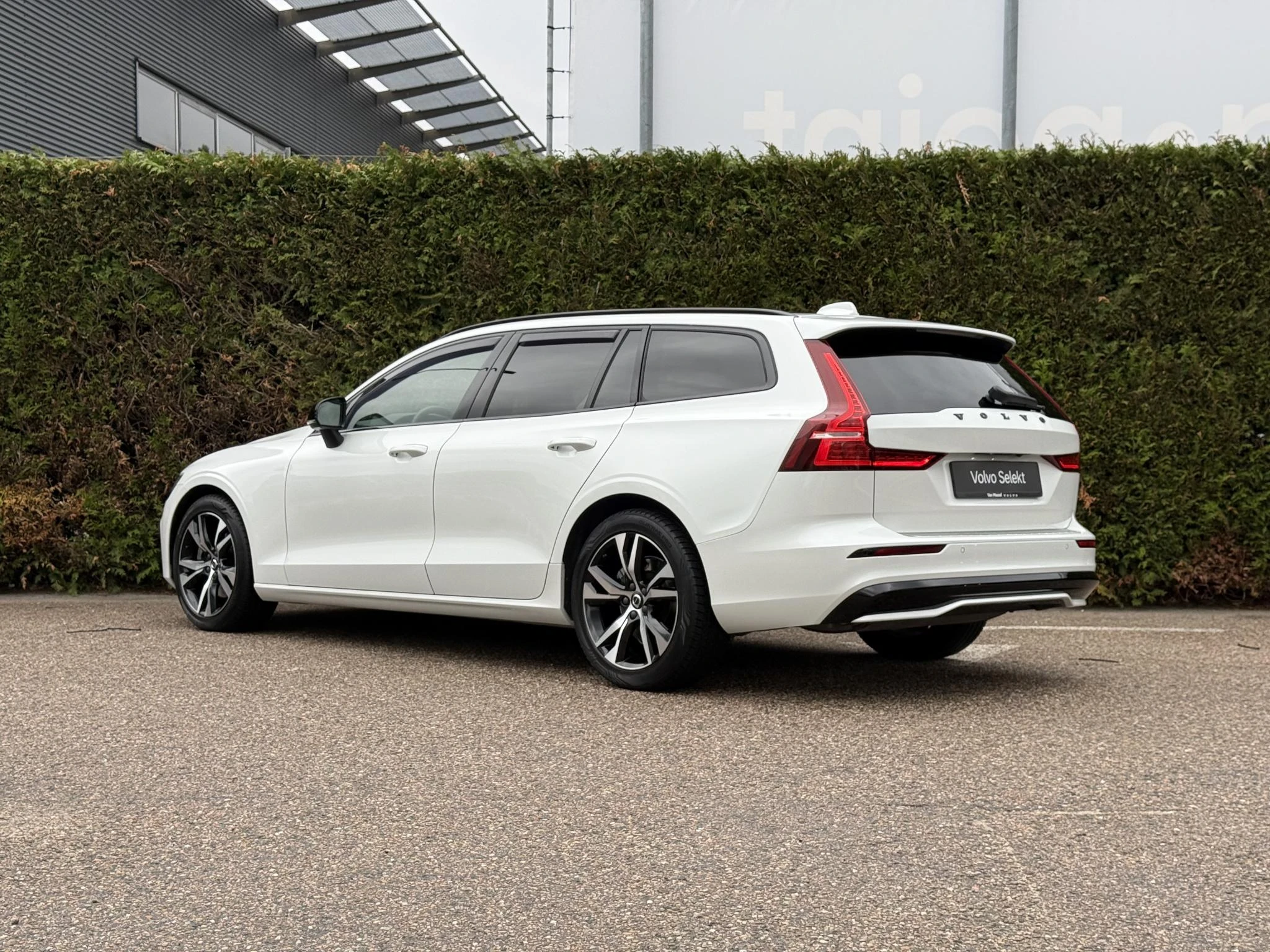 Volvo-V60-image-6
