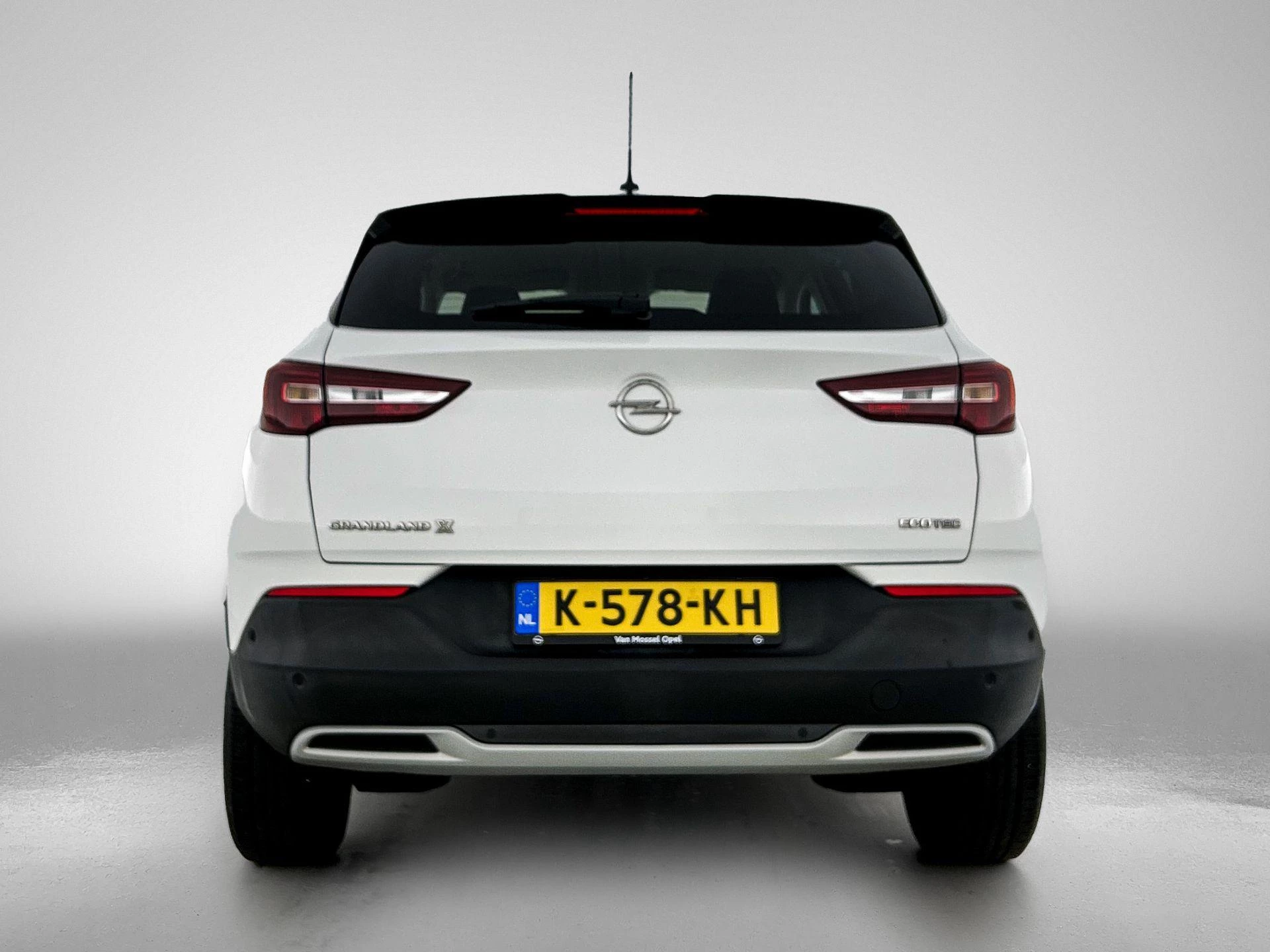 Opel-Grandland X-image-2