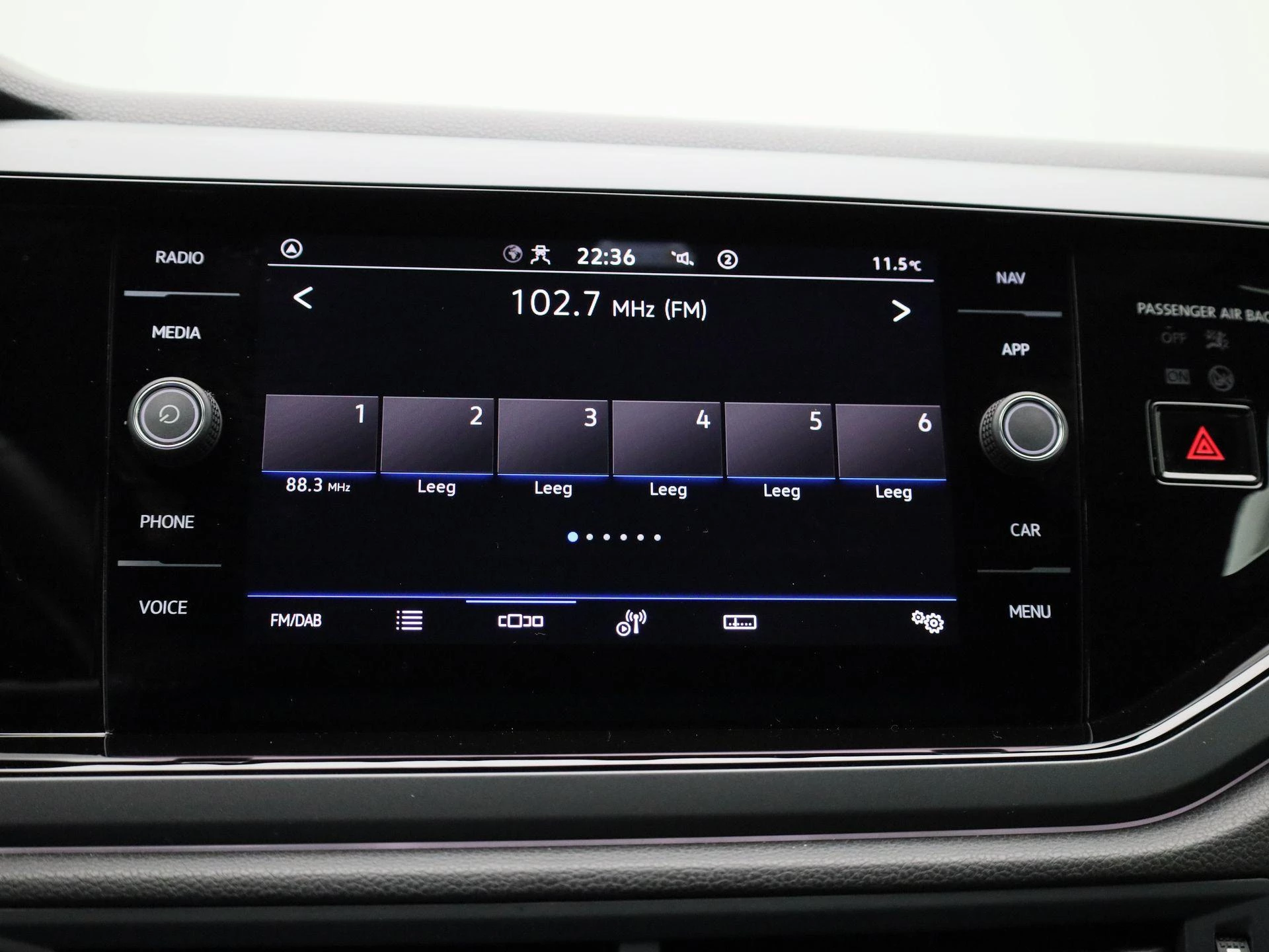 Volkswagen-Polo-image-15