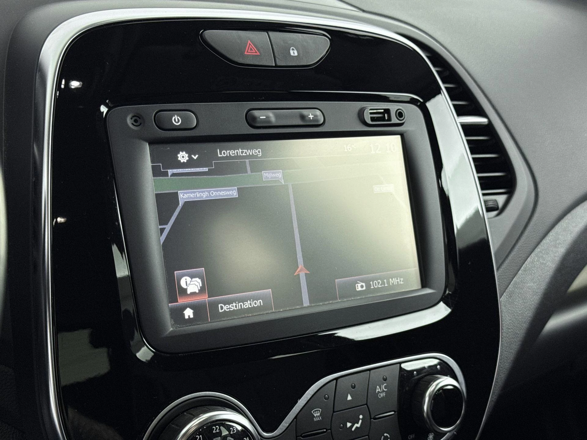 Renault Captur 1.2 TCe 120Pk Intens