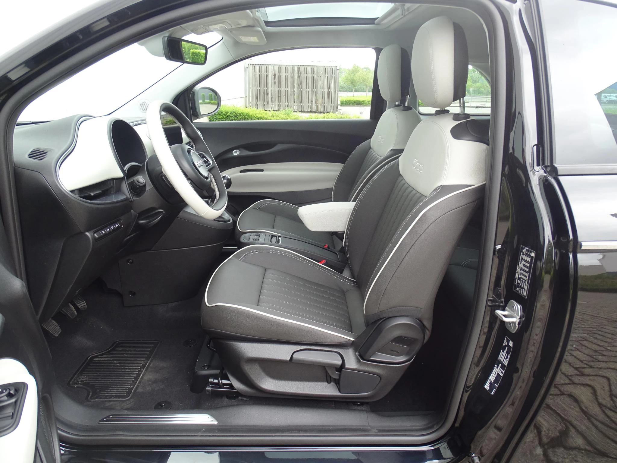 Fiat 500 1.0 Hybrid LA PRIMA