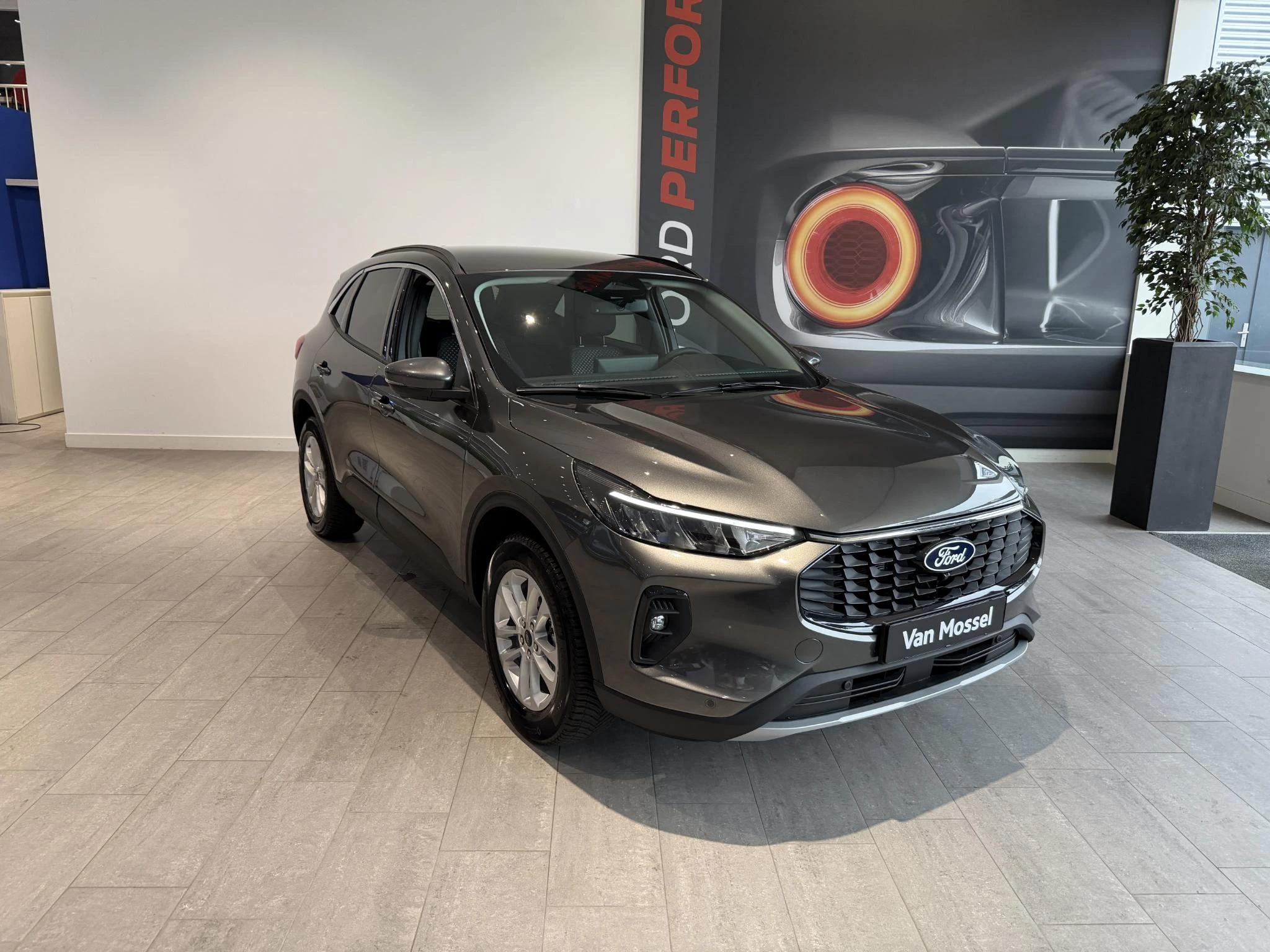 Ford-Kuga-image-6