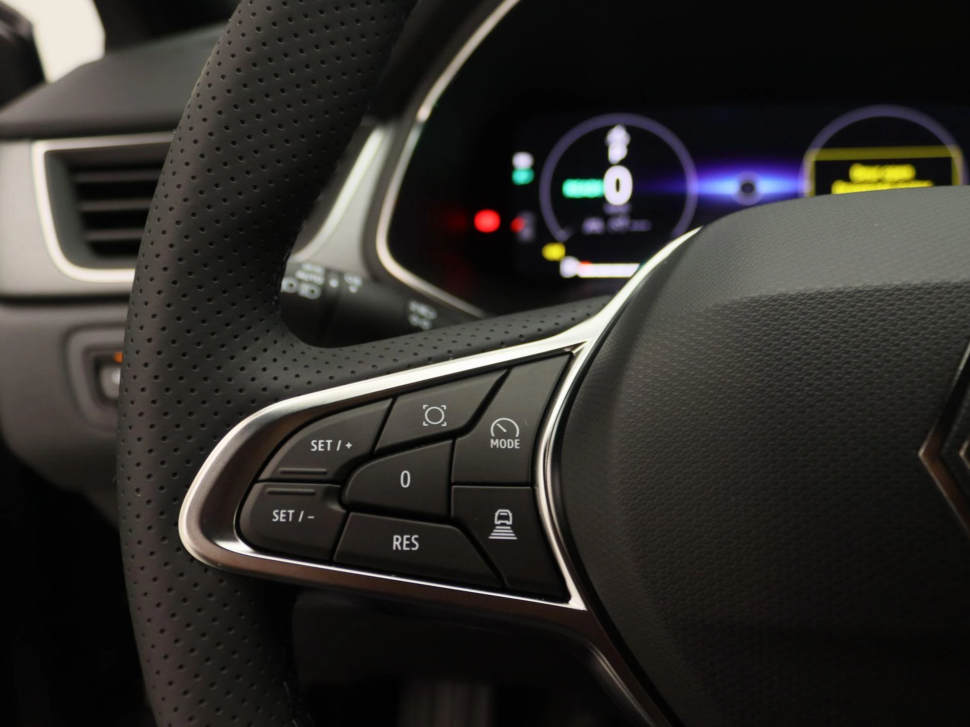Renault-Captur-image-17