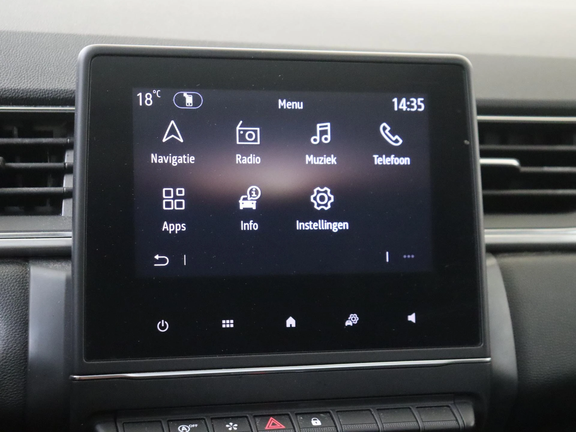 Renault-Captur-image-19