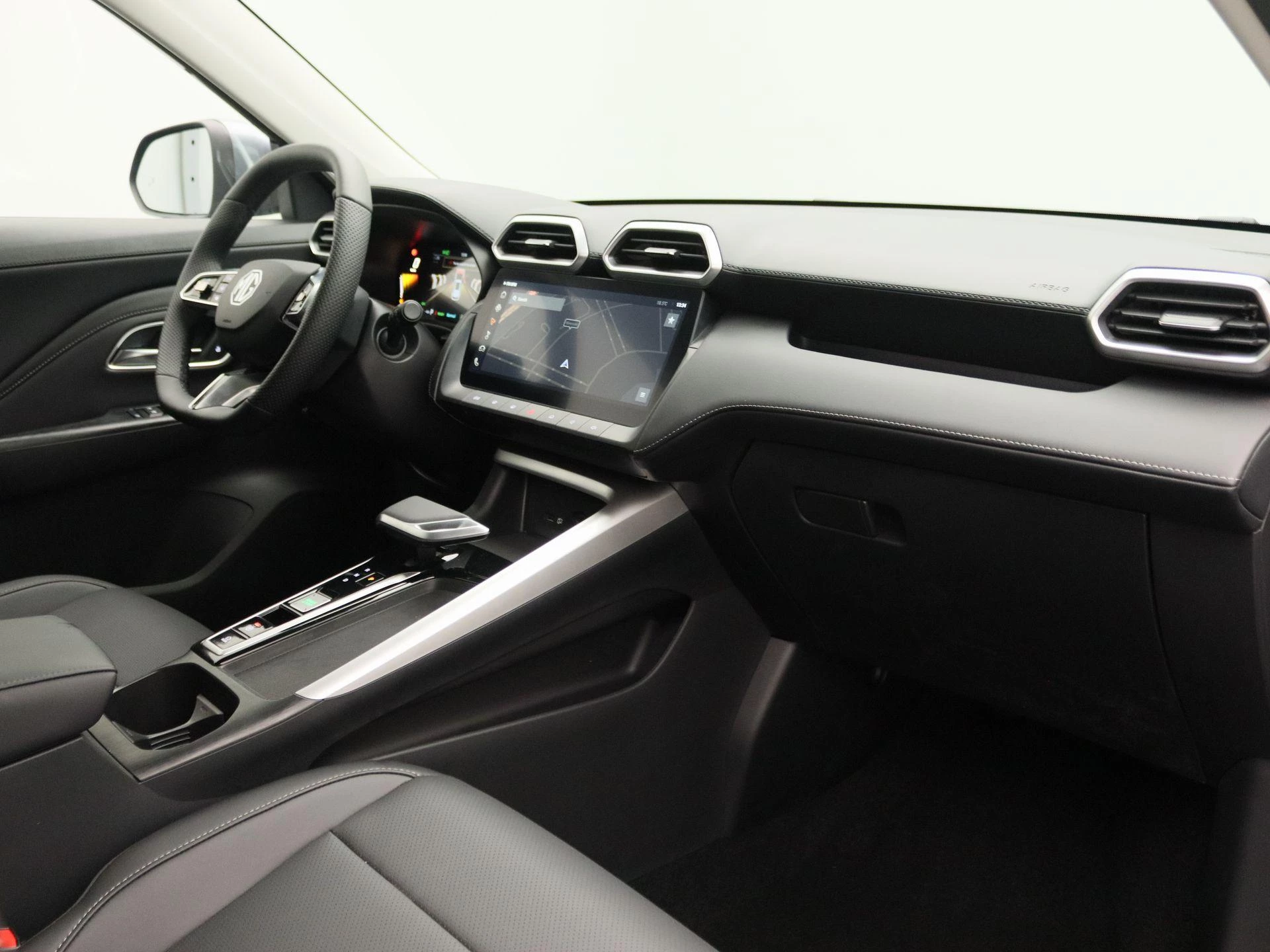 MG ZS 1.5 Hybrid+ Aut. Luxury