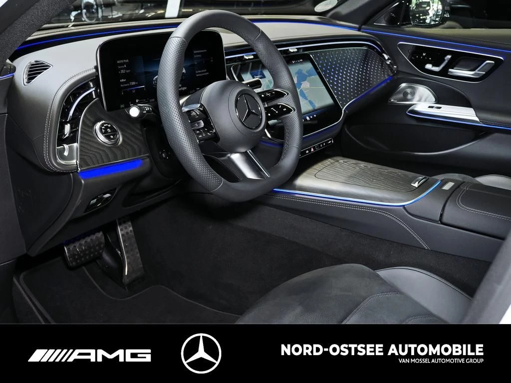 Mercedes-Benz E-Klasse 220 d T AMG NIGHT PANO DISTRONIC 4D-SOUND AMG Line