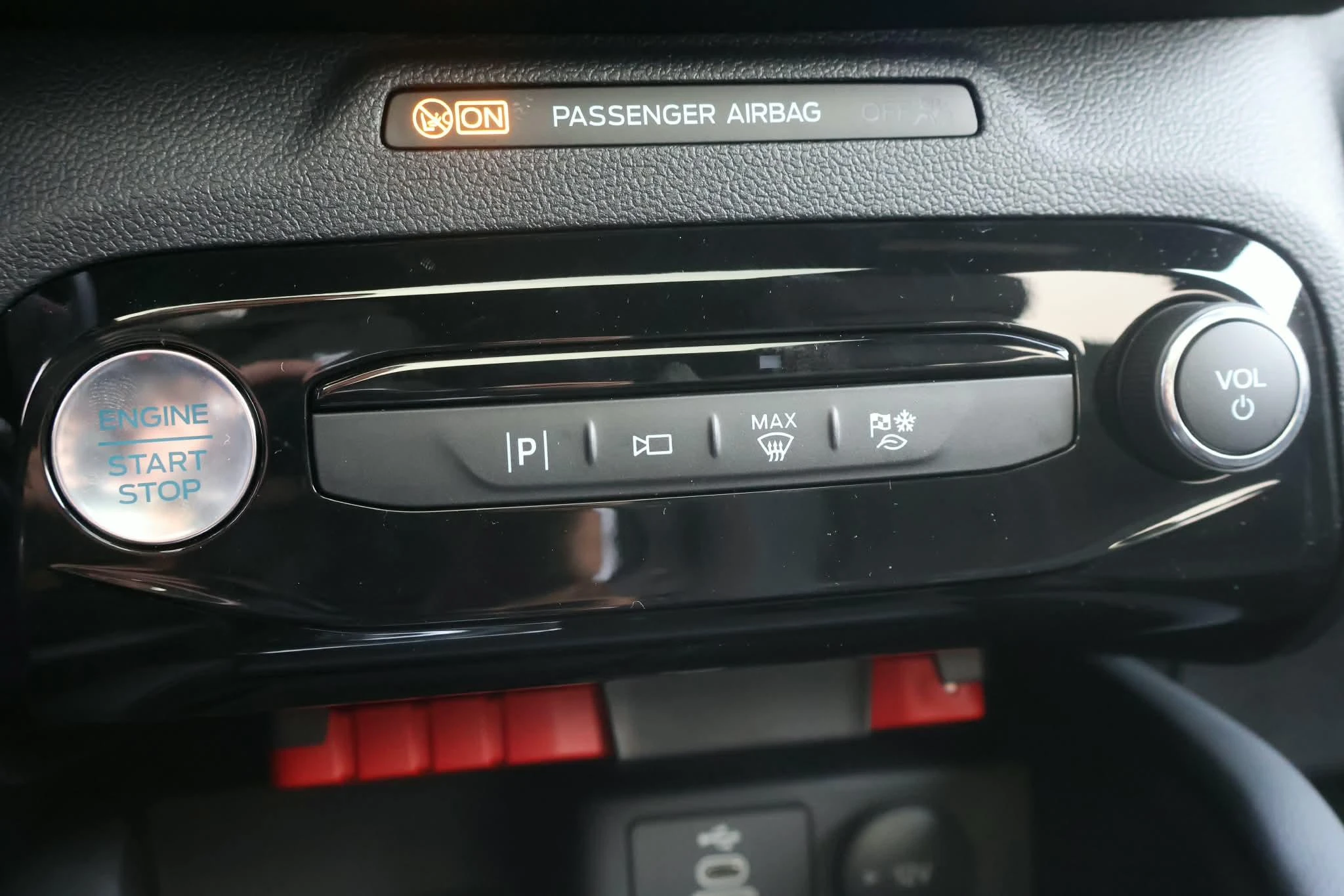 Ford-Kuga-image-26