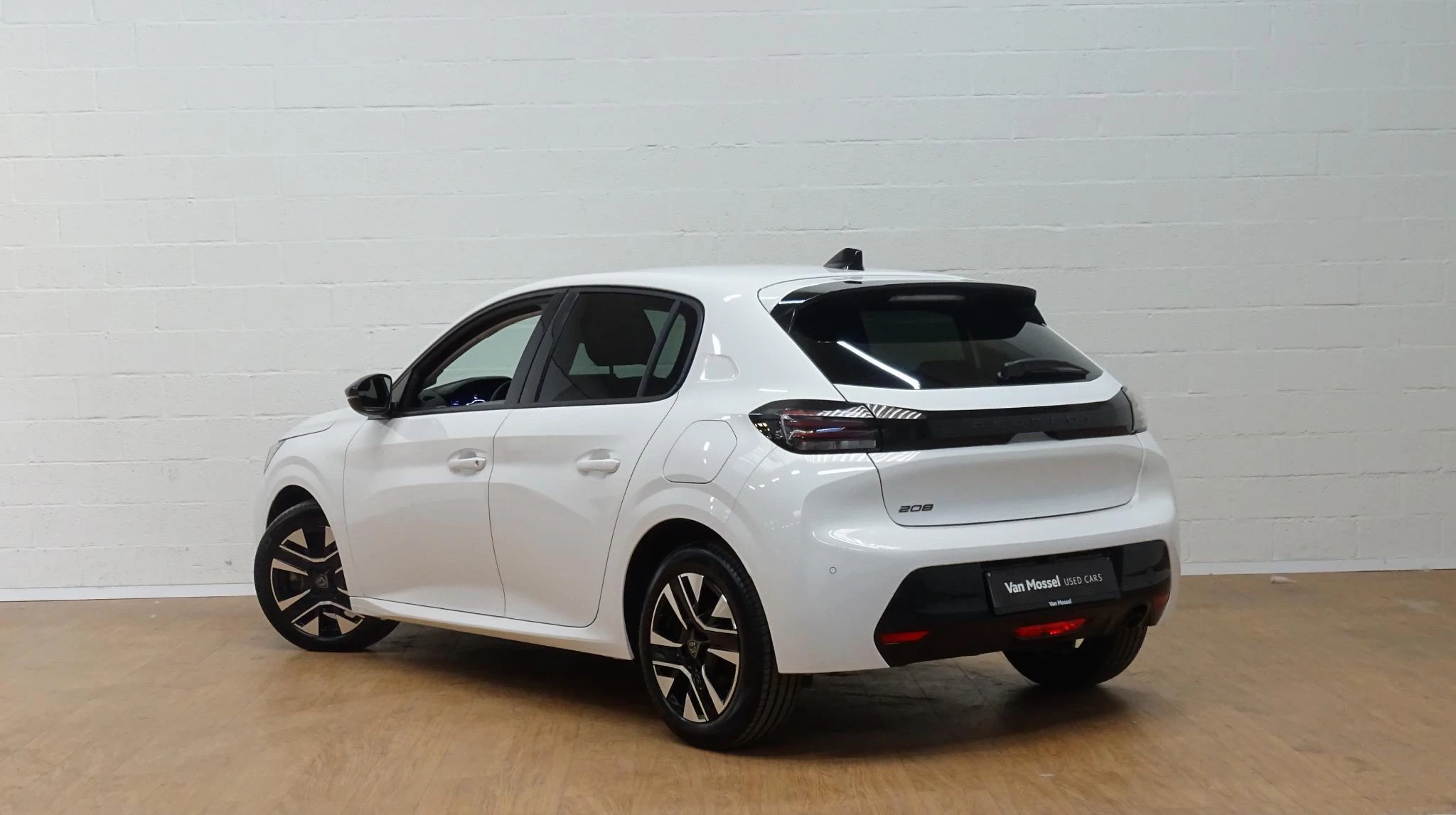 Peugeot 208 1.2T Allure