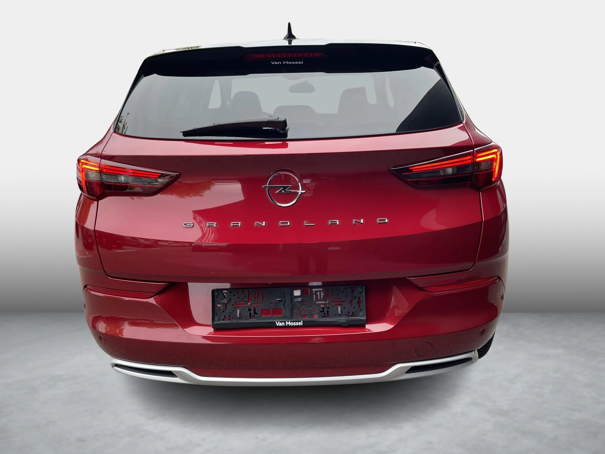 Opel-Grandland-image-3