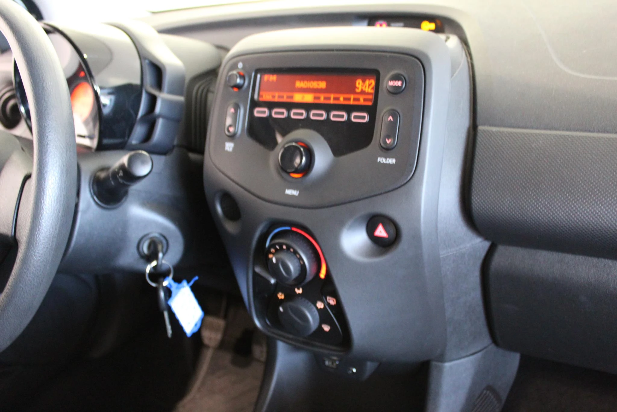 Peugeot-108-image-9
