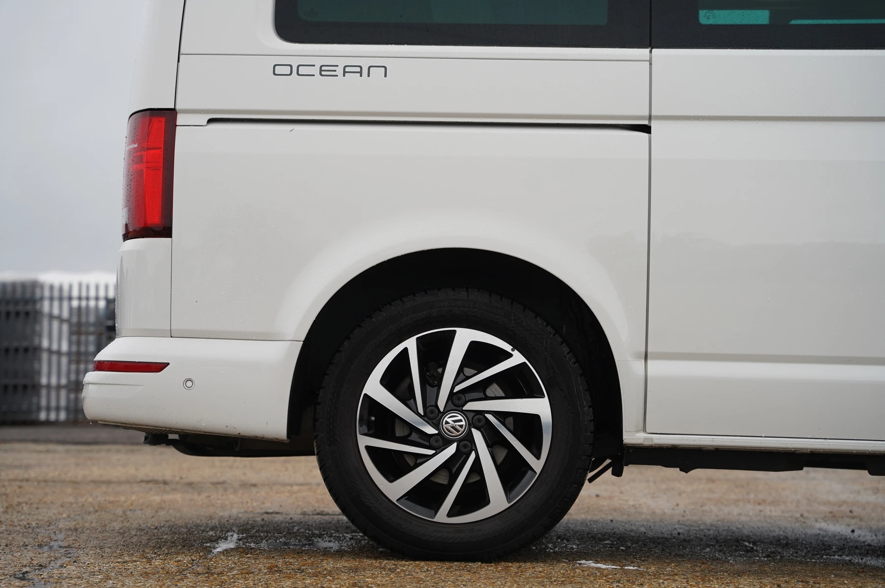 Volkswagen-California-image-44