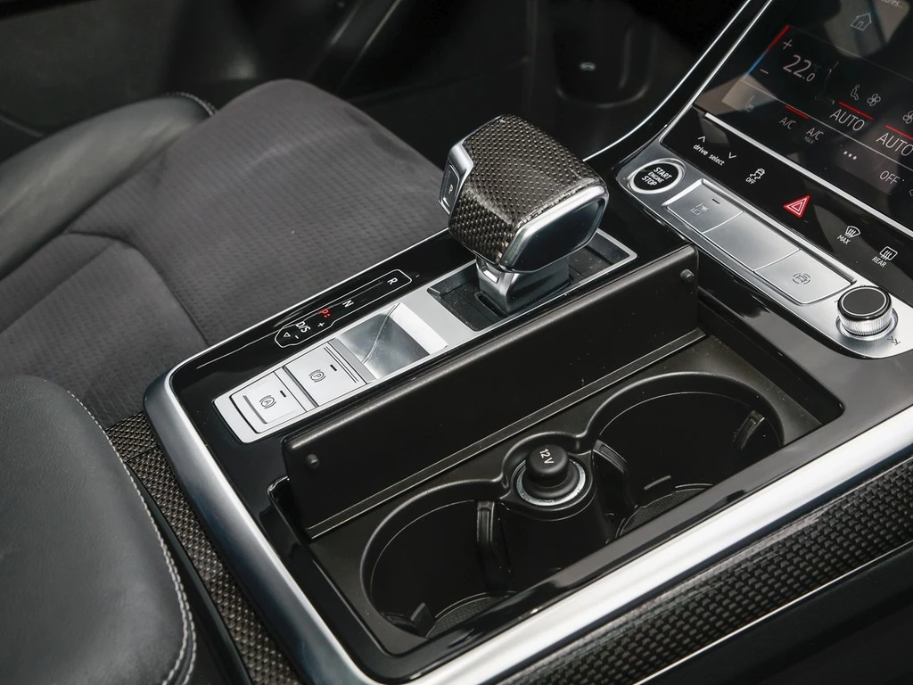 Audi Q7 55 TFSI S line competition + Panorama B&O