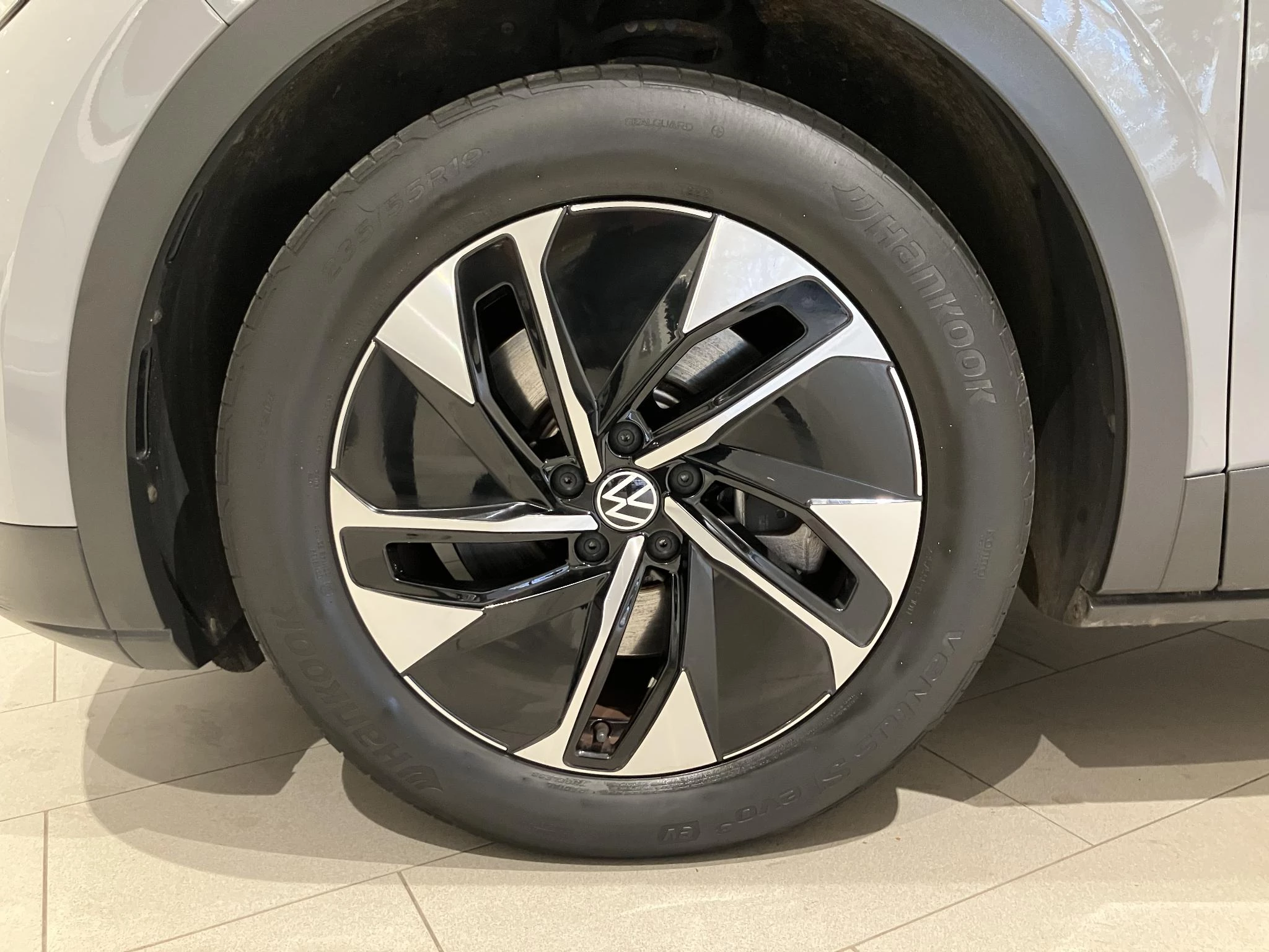 Volkswagen-ID.4-image-1