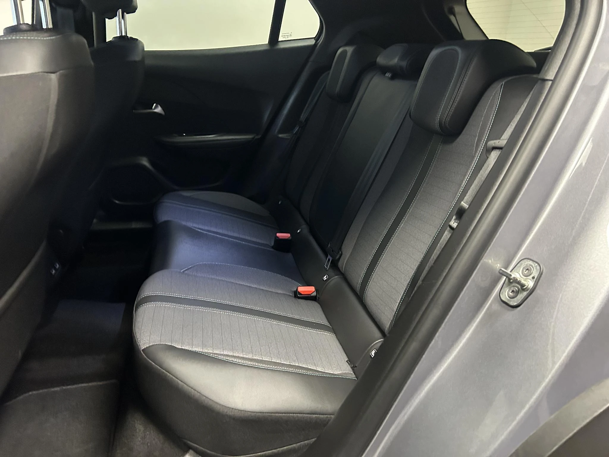 Peugeot-2008-image-18