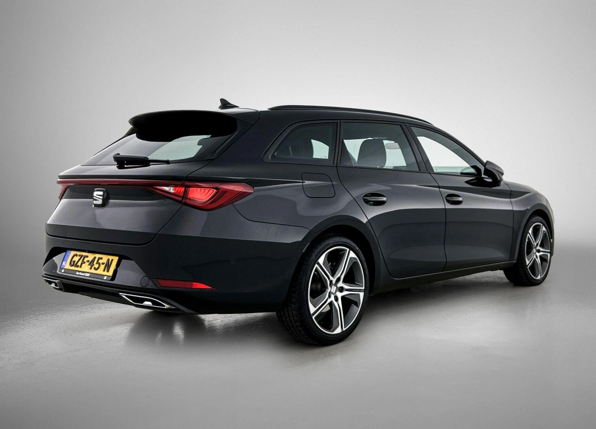SEAT-Leon-image-3