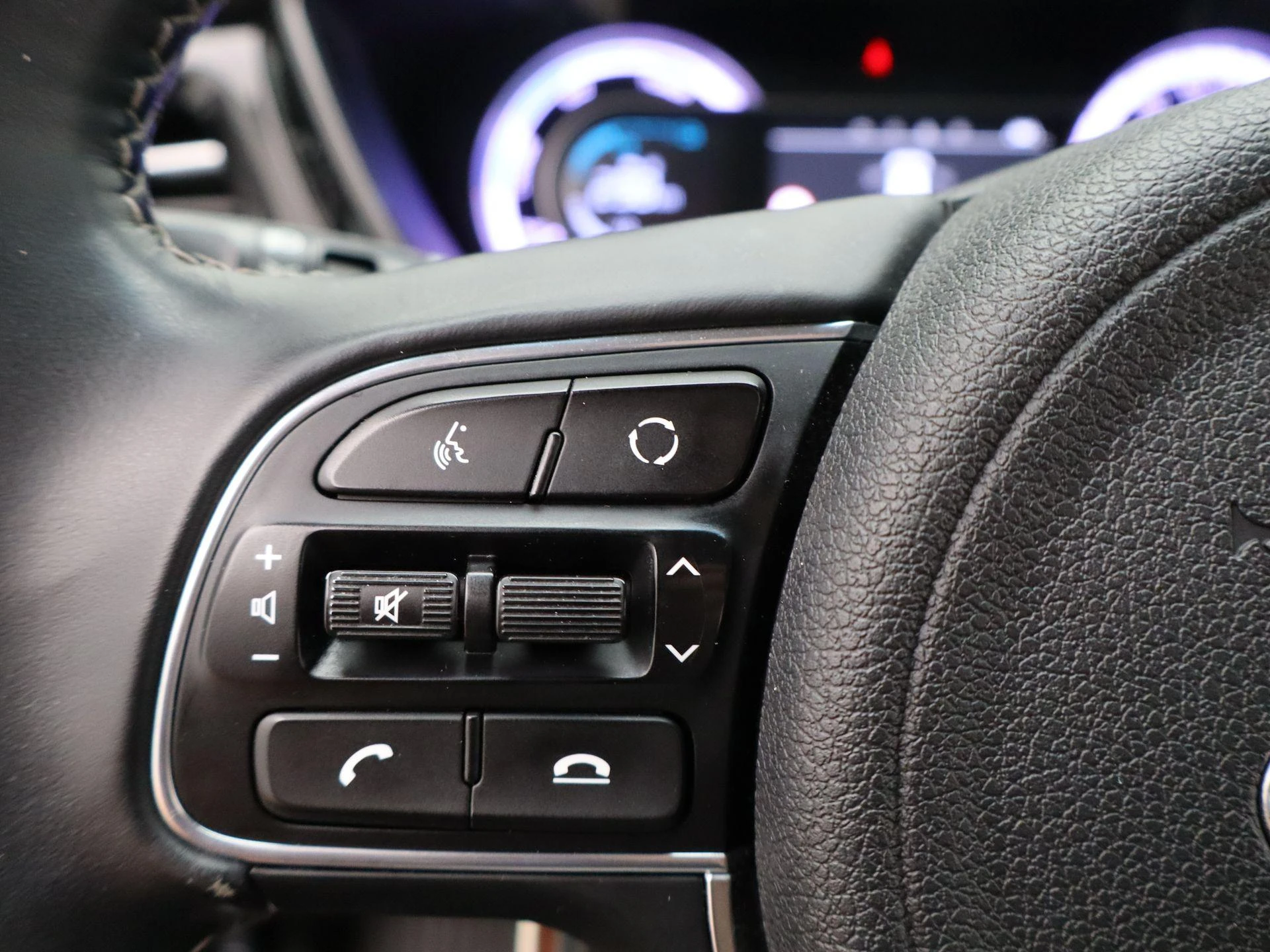 Kia-Niro-image-24