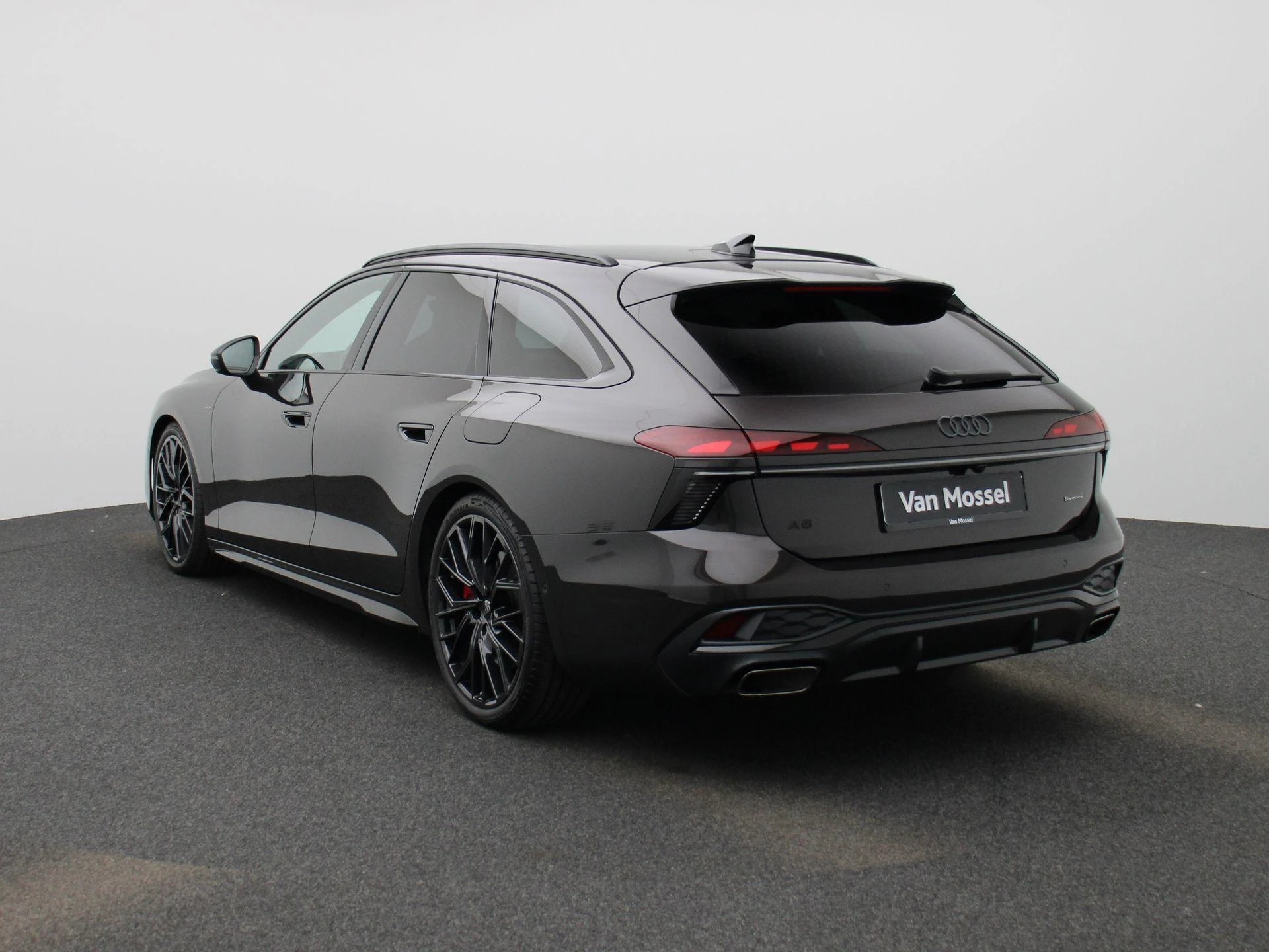 Audi-A6-image-2