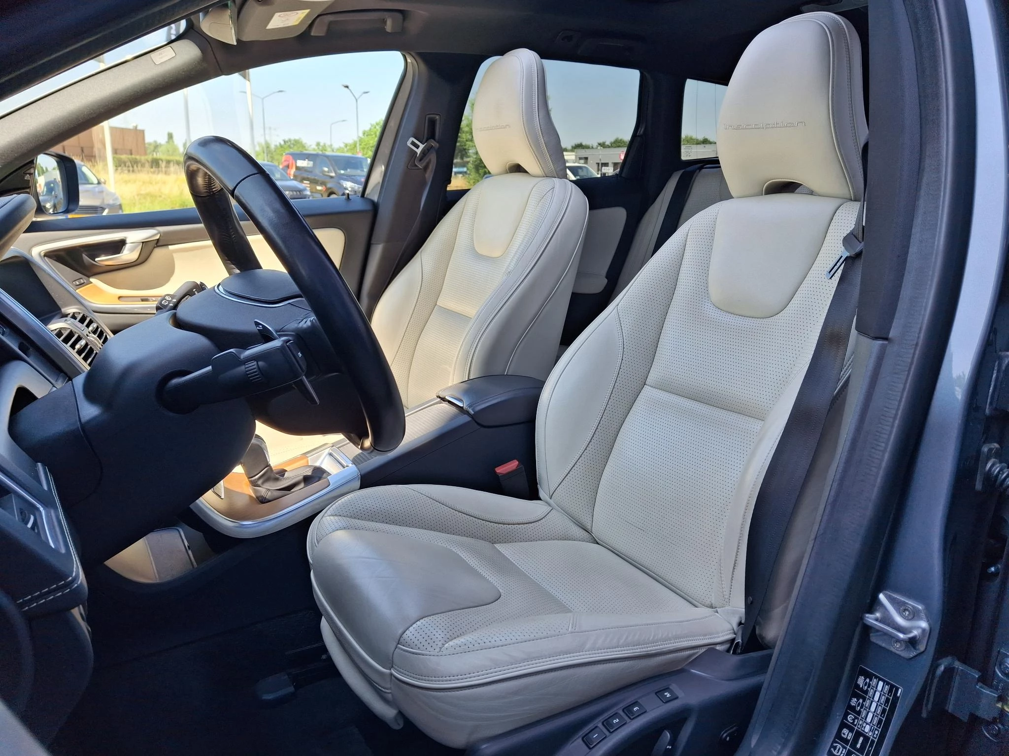 Volvo XC60 2.0 T5 FWD Ocean Race