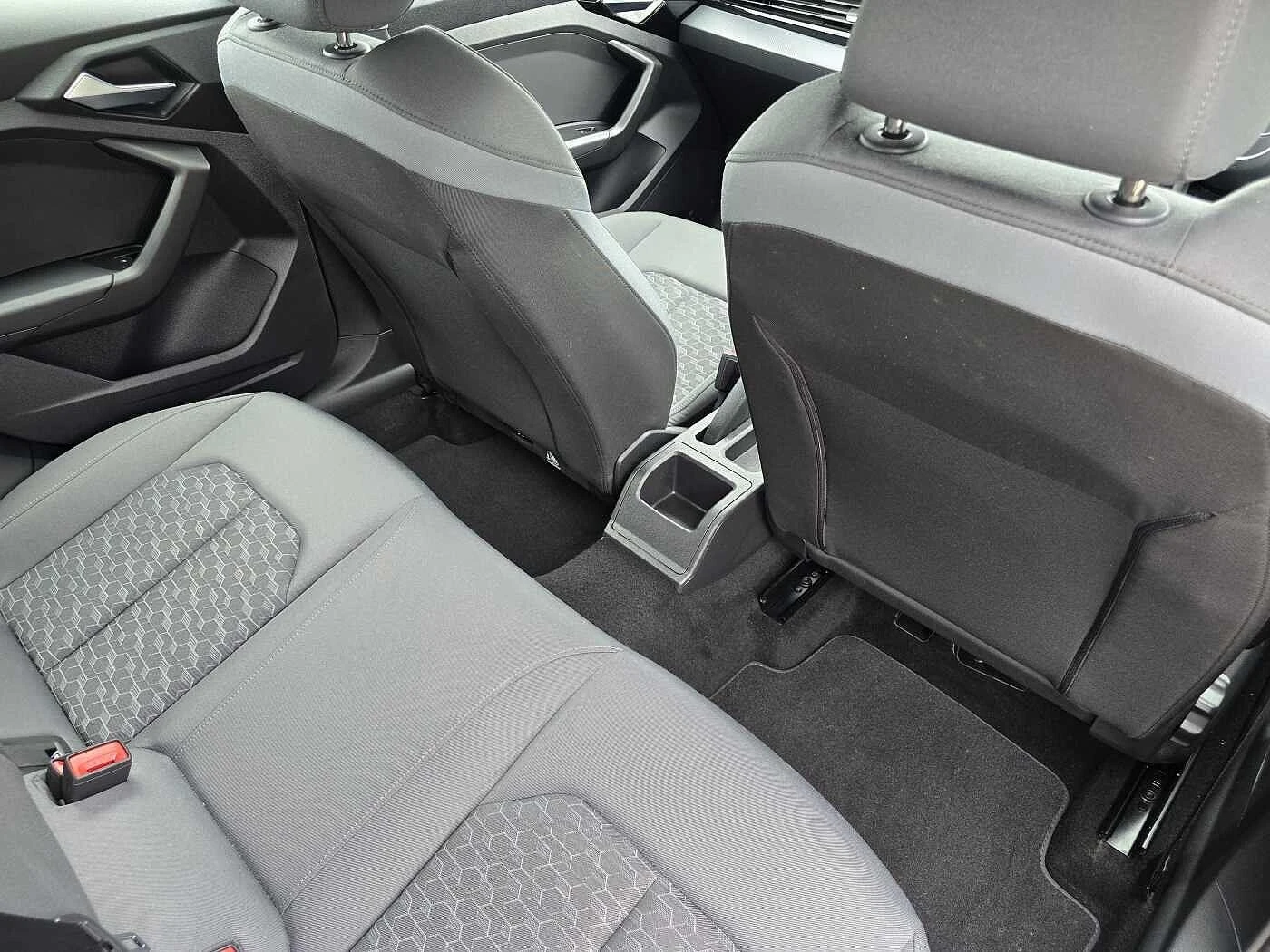Audi-A1 Sportback-image-37