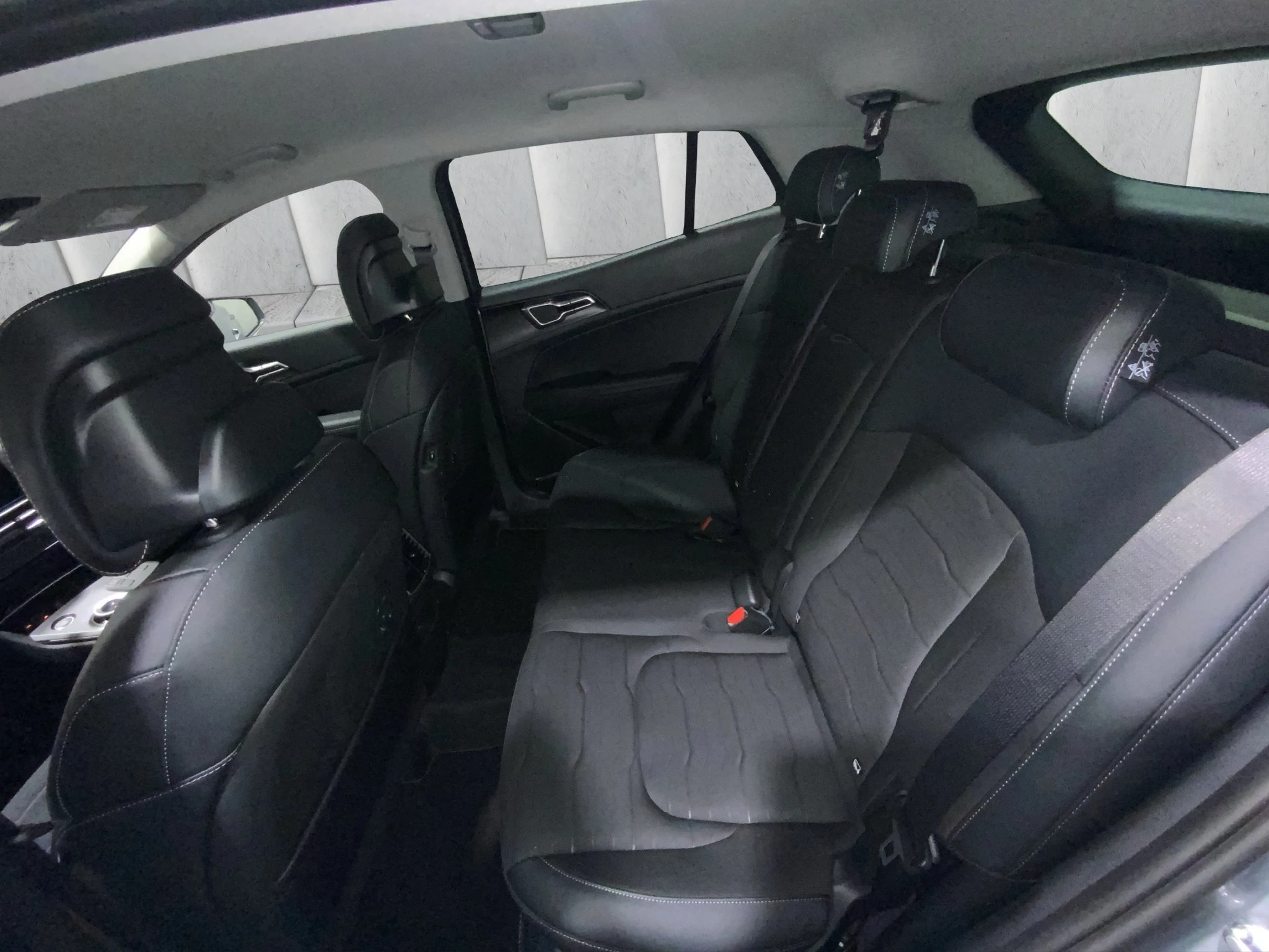 Kia Sportage Vision 1.6 T-GDI DCT Sports Utility Vehicle. NAVI*KLIMA*RFK*KOMF.PKT*SHZ*LRH