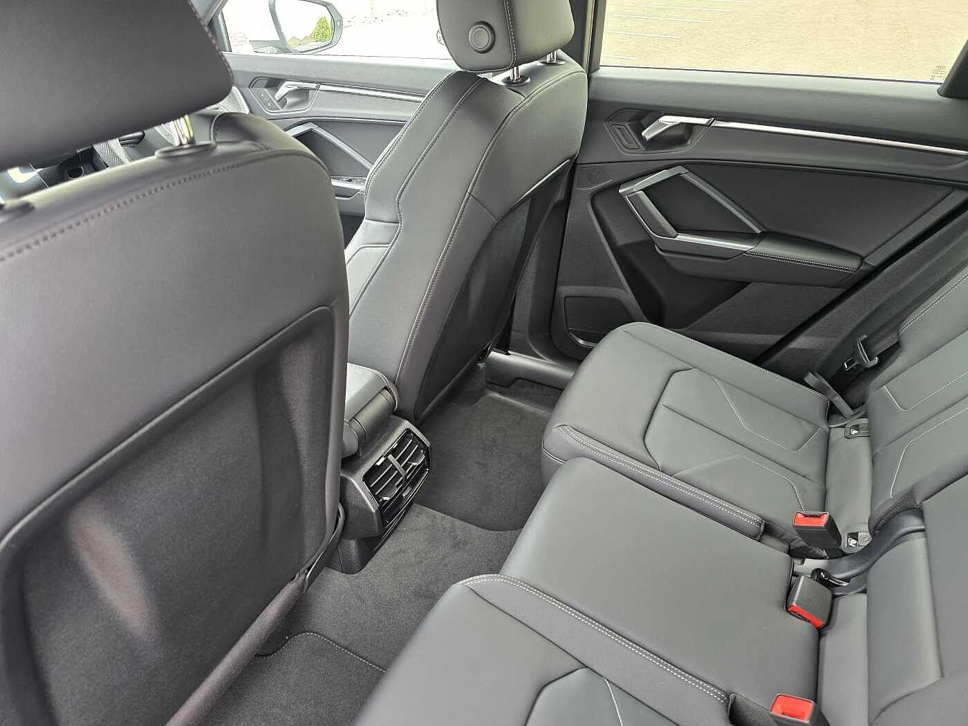 Audi-Q3-image-34