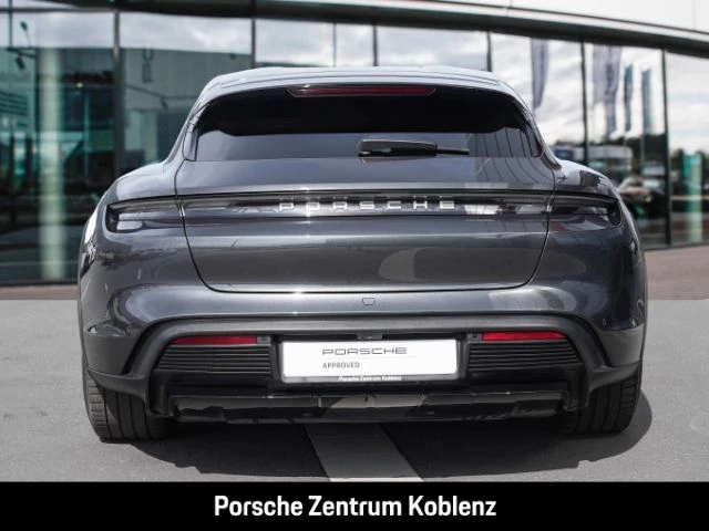 Porsche Taycan 4 Cross Turismo s