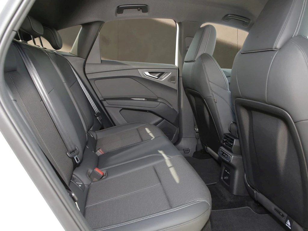 Audi-Q4 Sportback e-tron-image-8