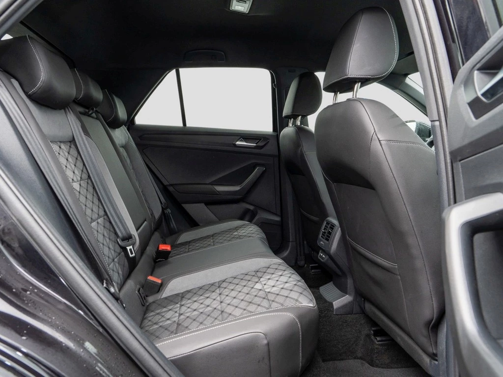 Volkswagen T-Roc 1.5 TSI DSG R-Line