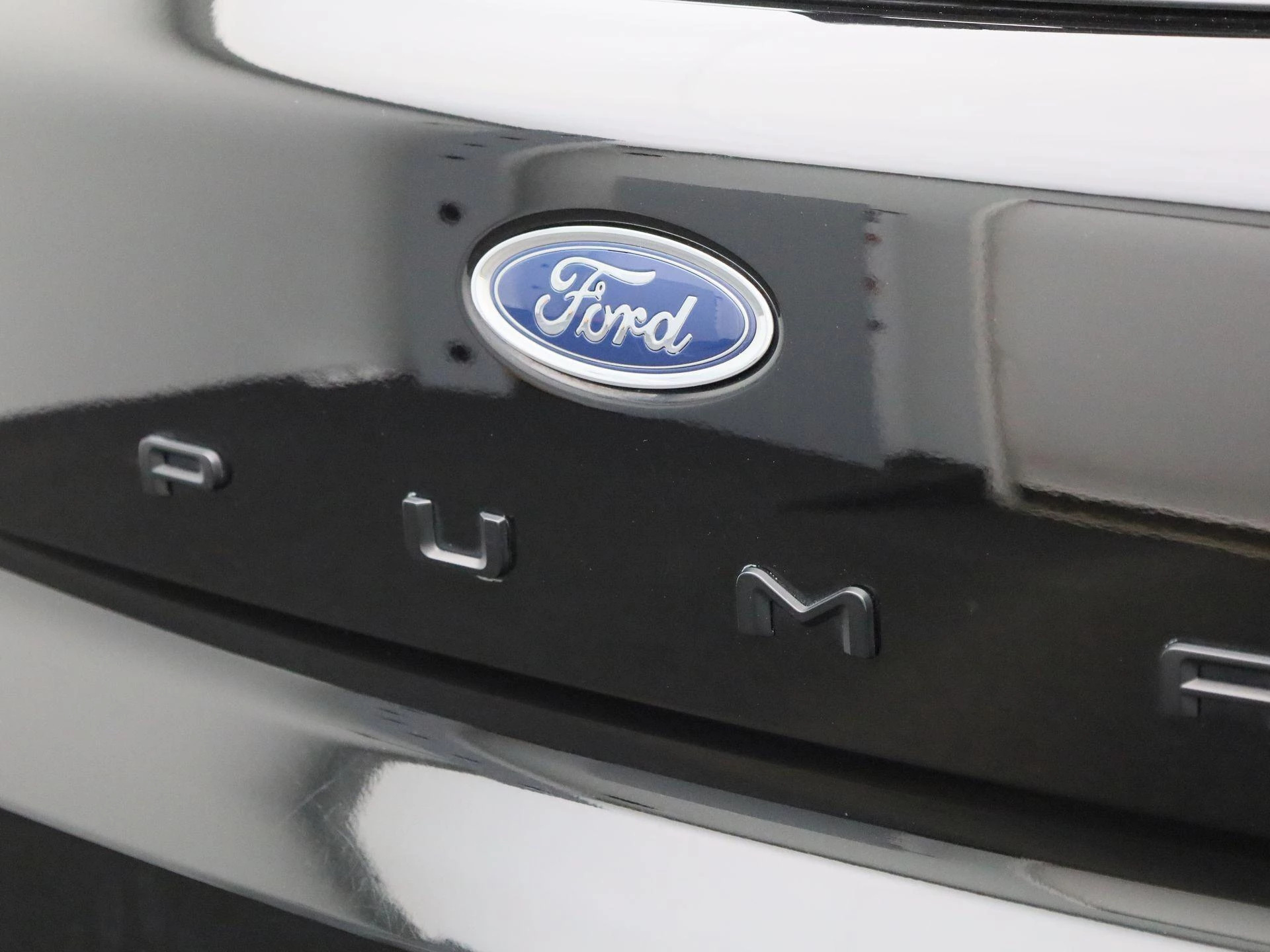 Ford Puma 1.0 EcoBoost Hybrid ST-Line X