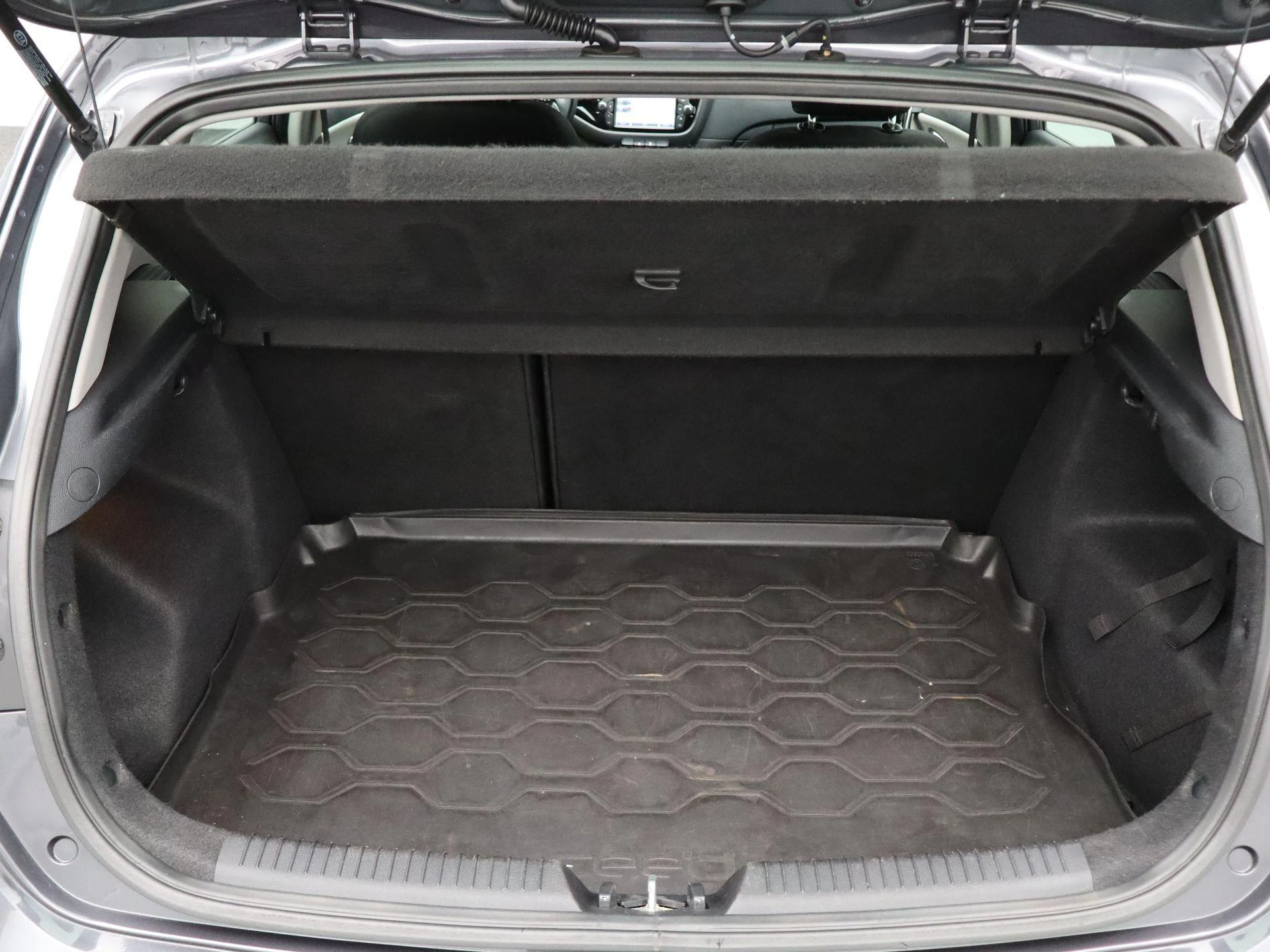 Kia cee'd 1.6 GDI BusinessLine