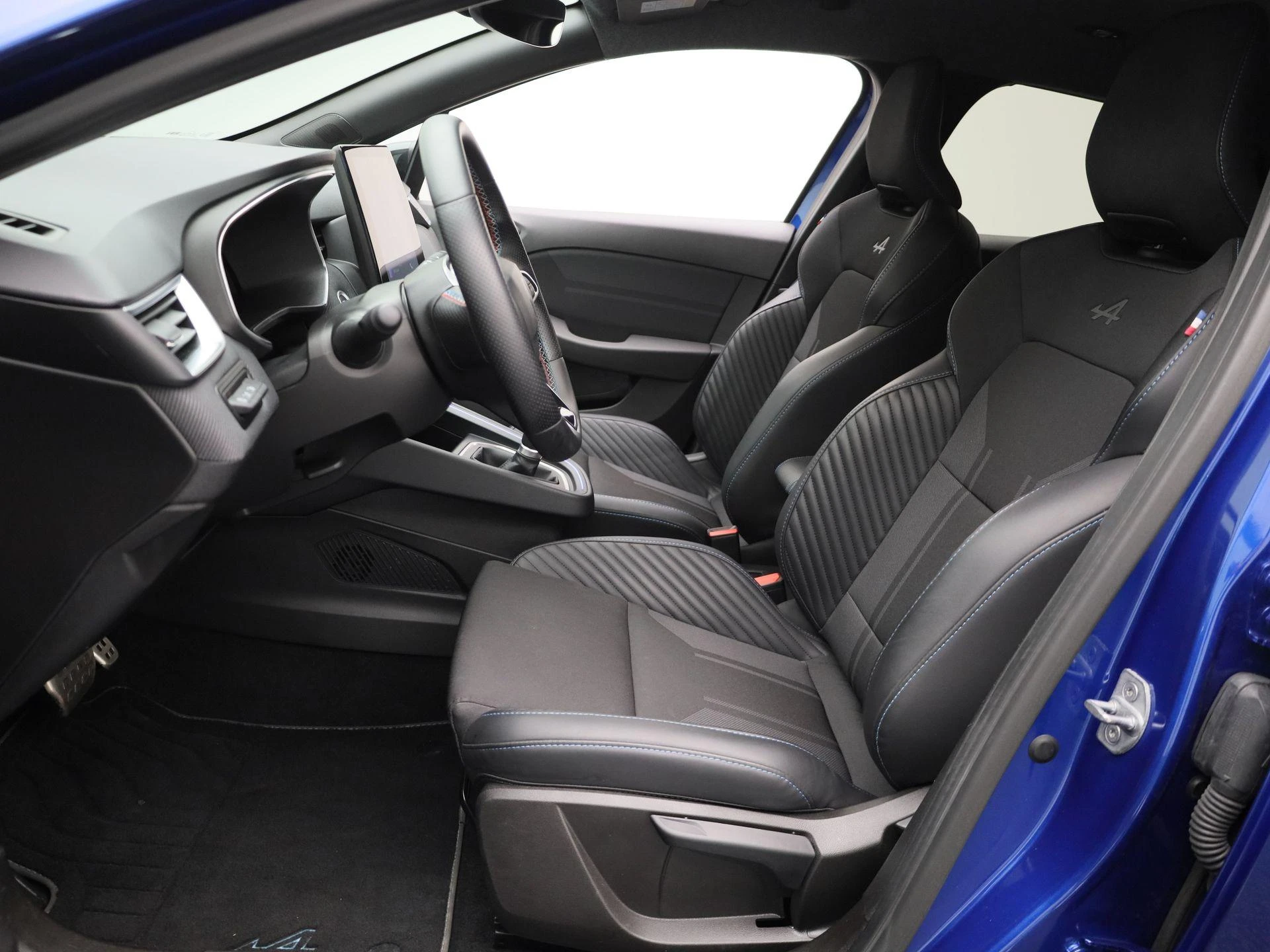 Renault-Clio-image-9
