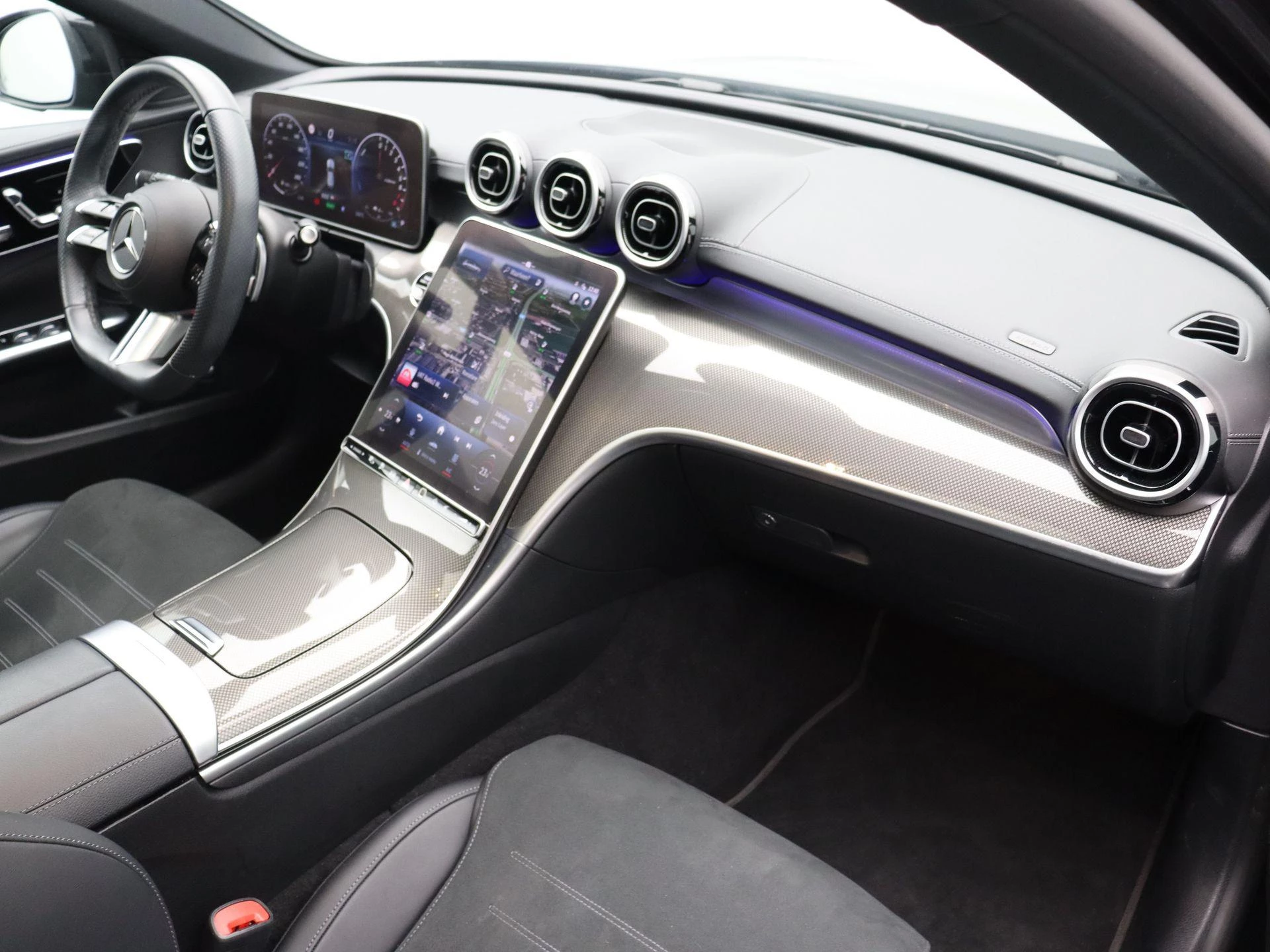 Mercedes-Benz Classe C 300 e AMG Line Estate + PANORAMISCH DAK + NIGHTPAKKET +