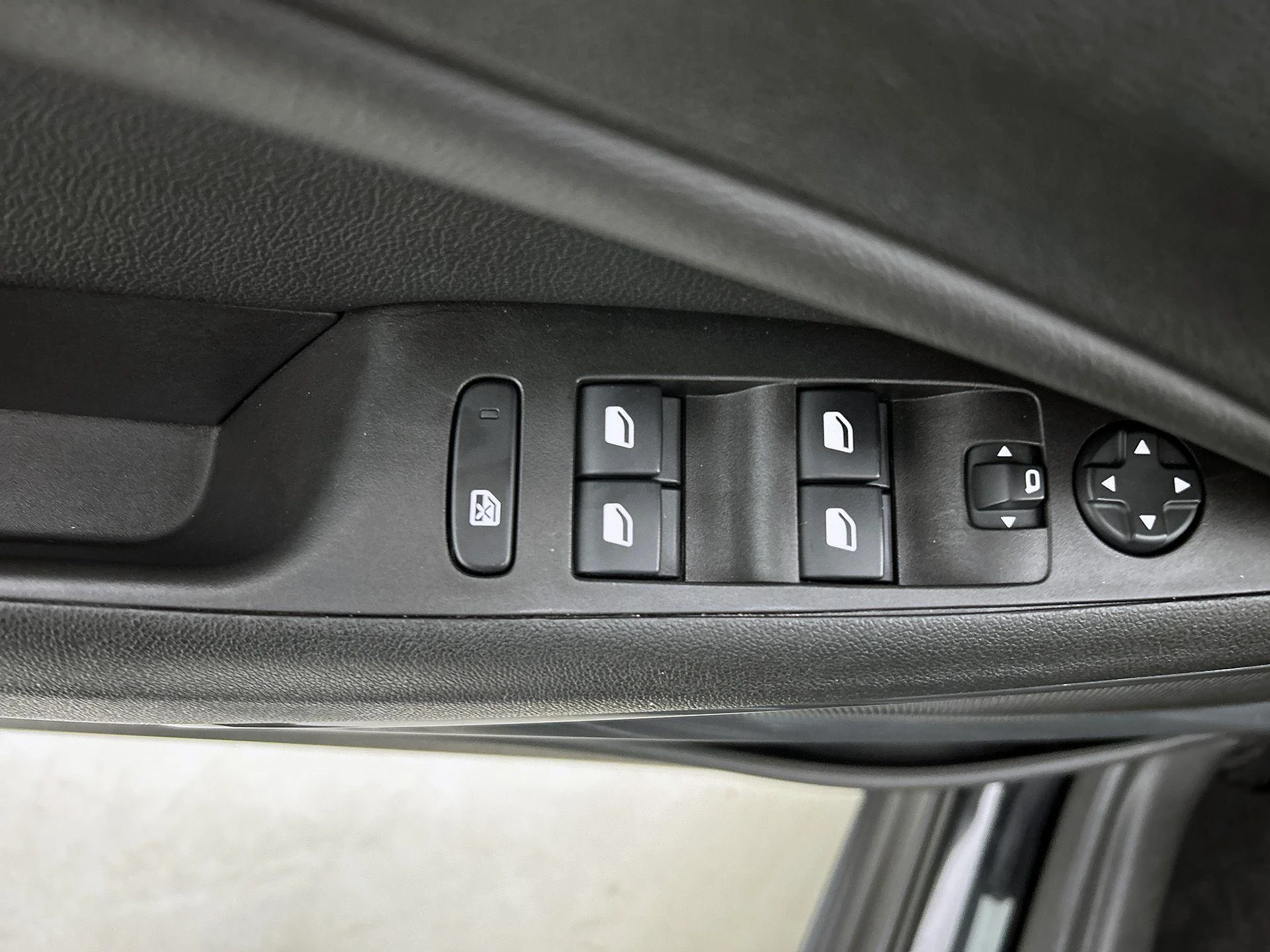 Opel-Crossland-image-32