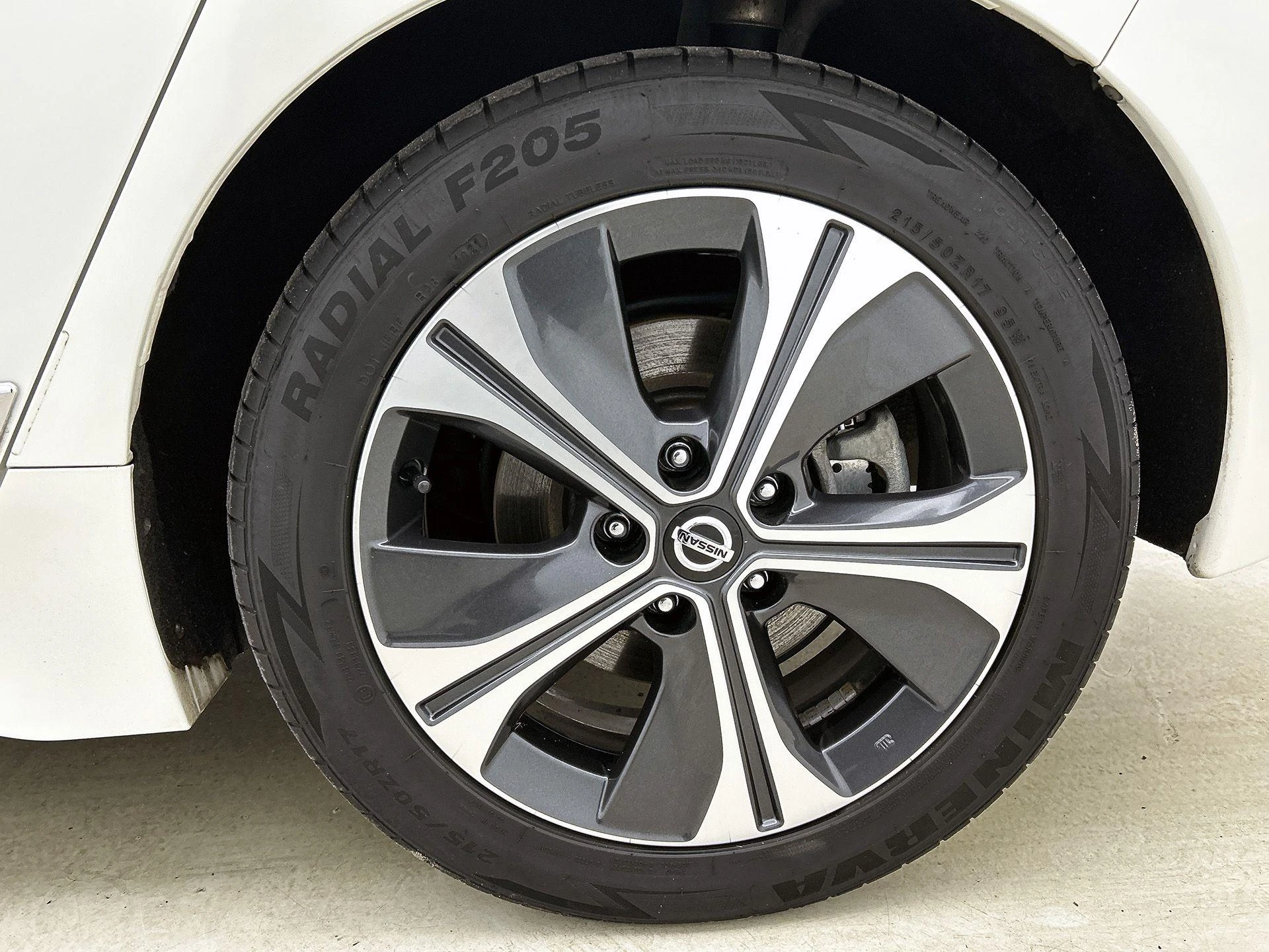 Nissan-Leaf-image-32