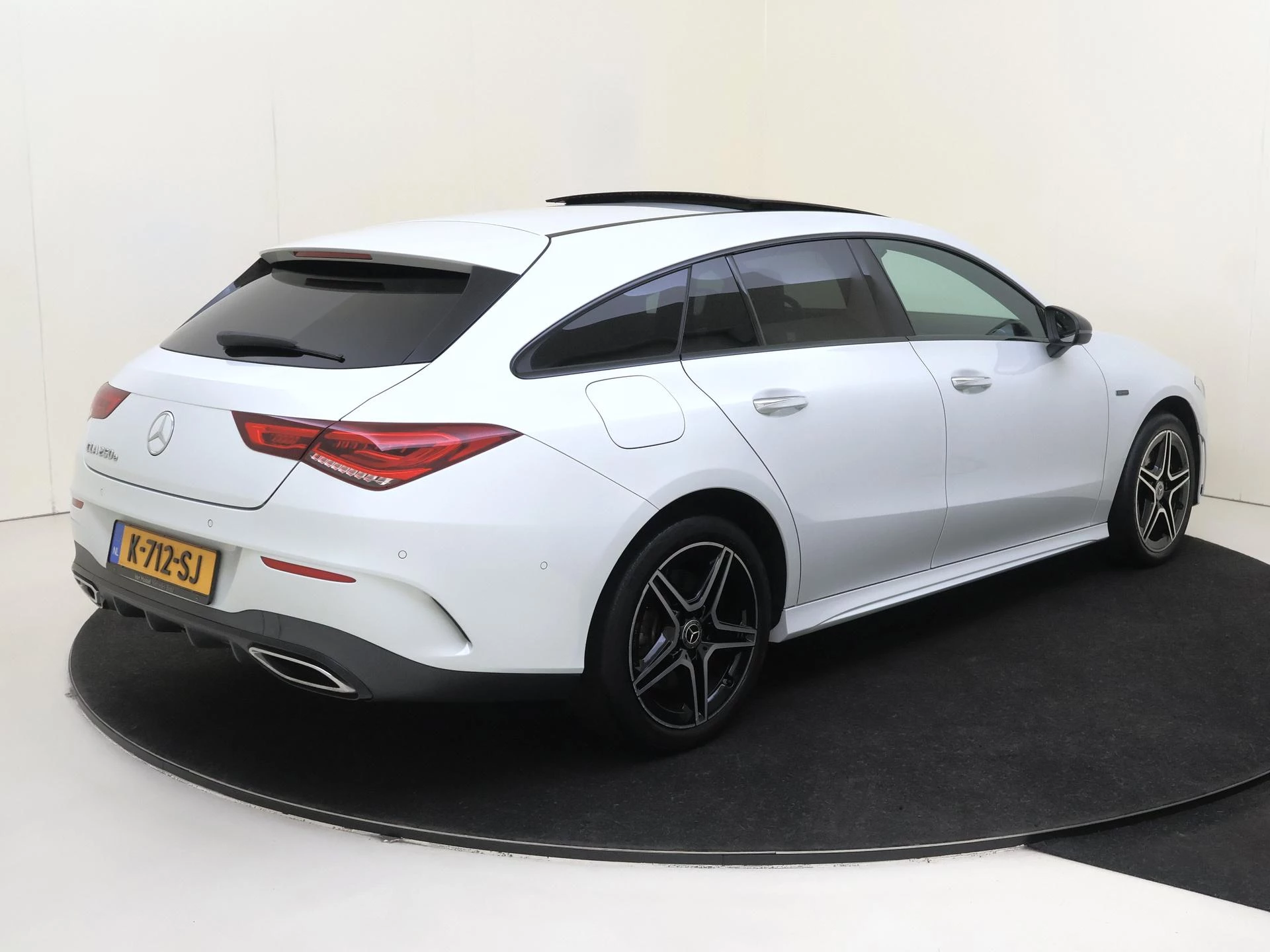 Mercedes-Benz CLA Shooting Brake 250 e Business Solution AMG Limited