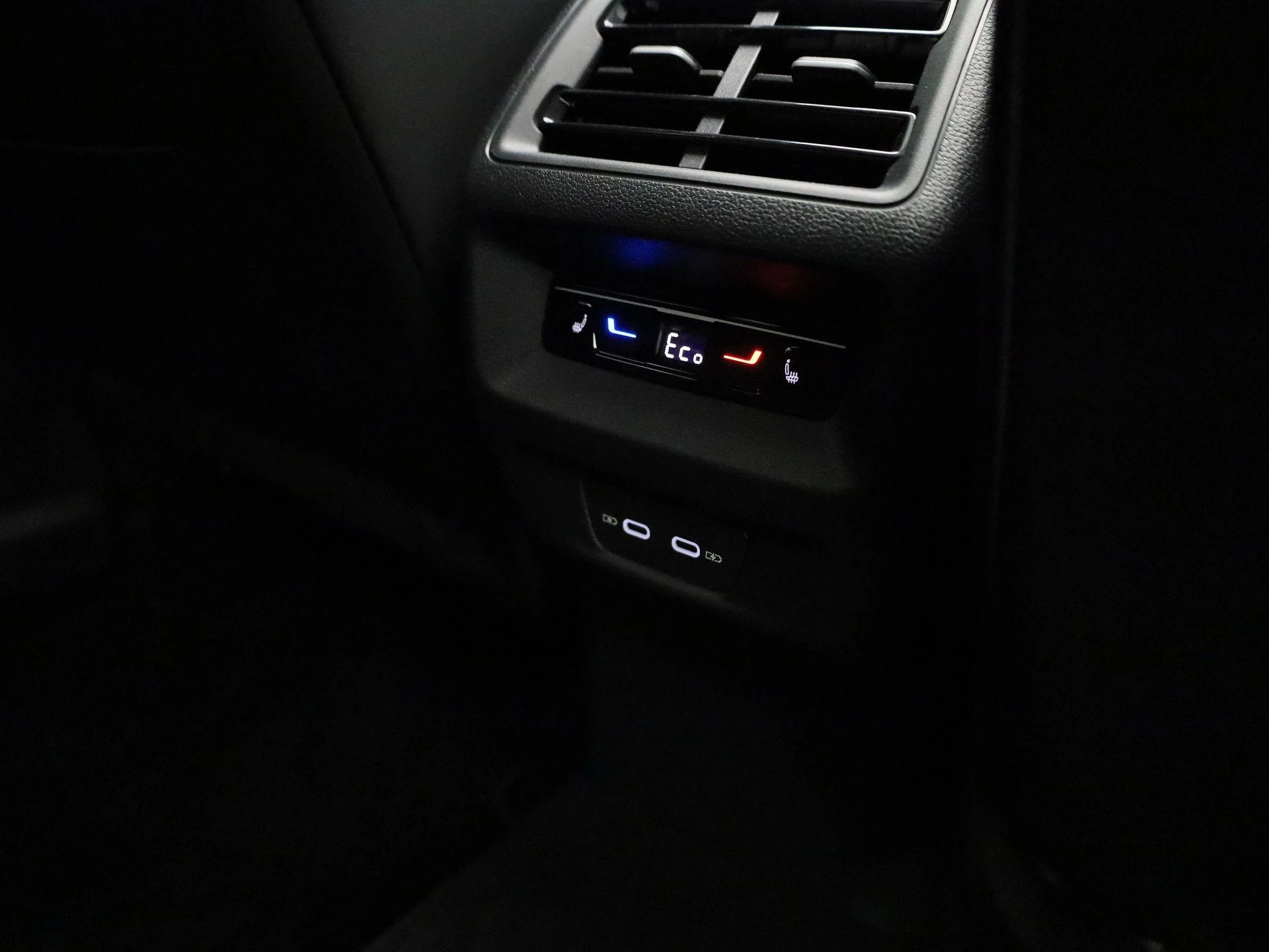 Volkswagen-Tayron-image-41