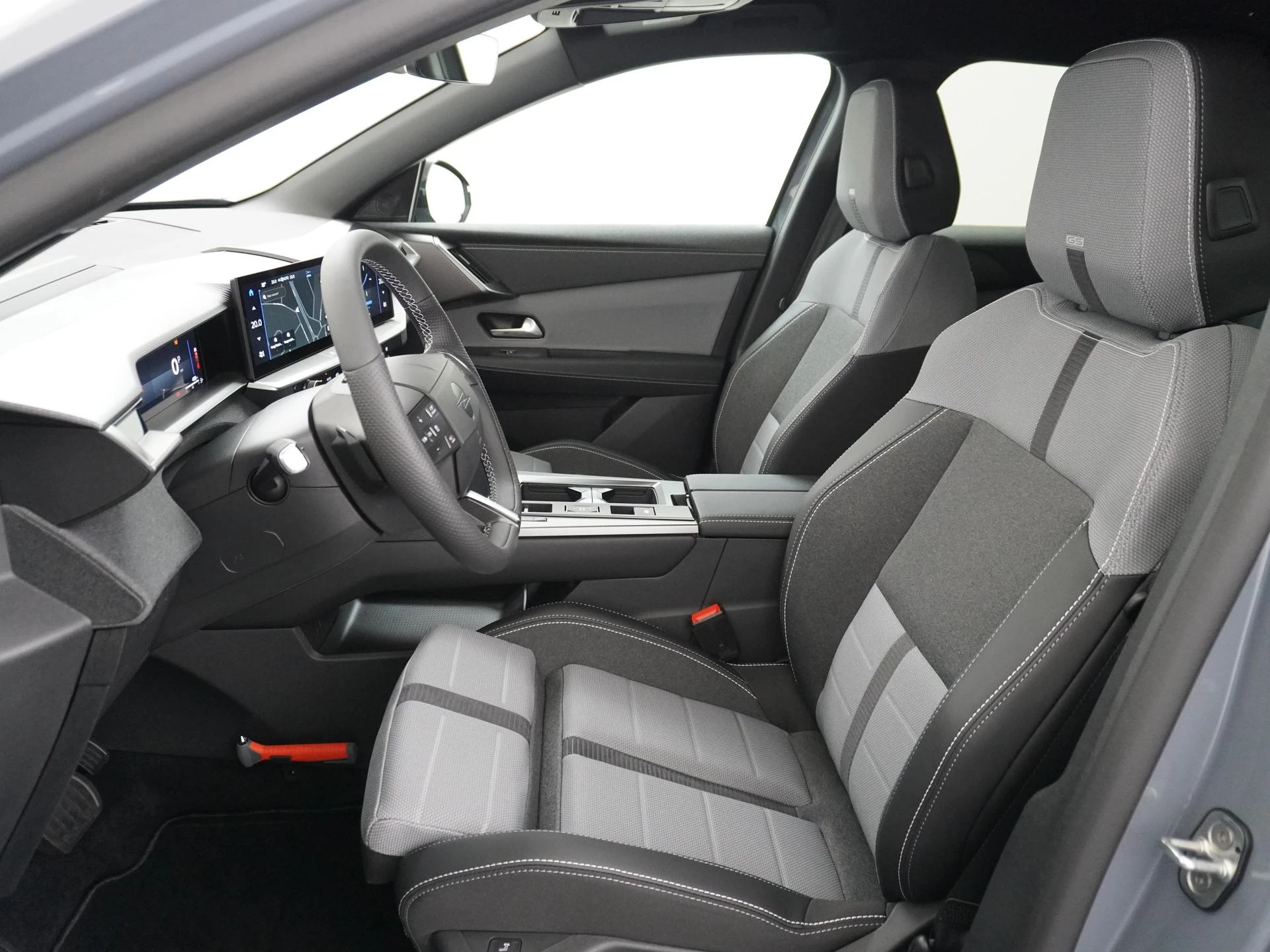 Opel-Grandland-image-11