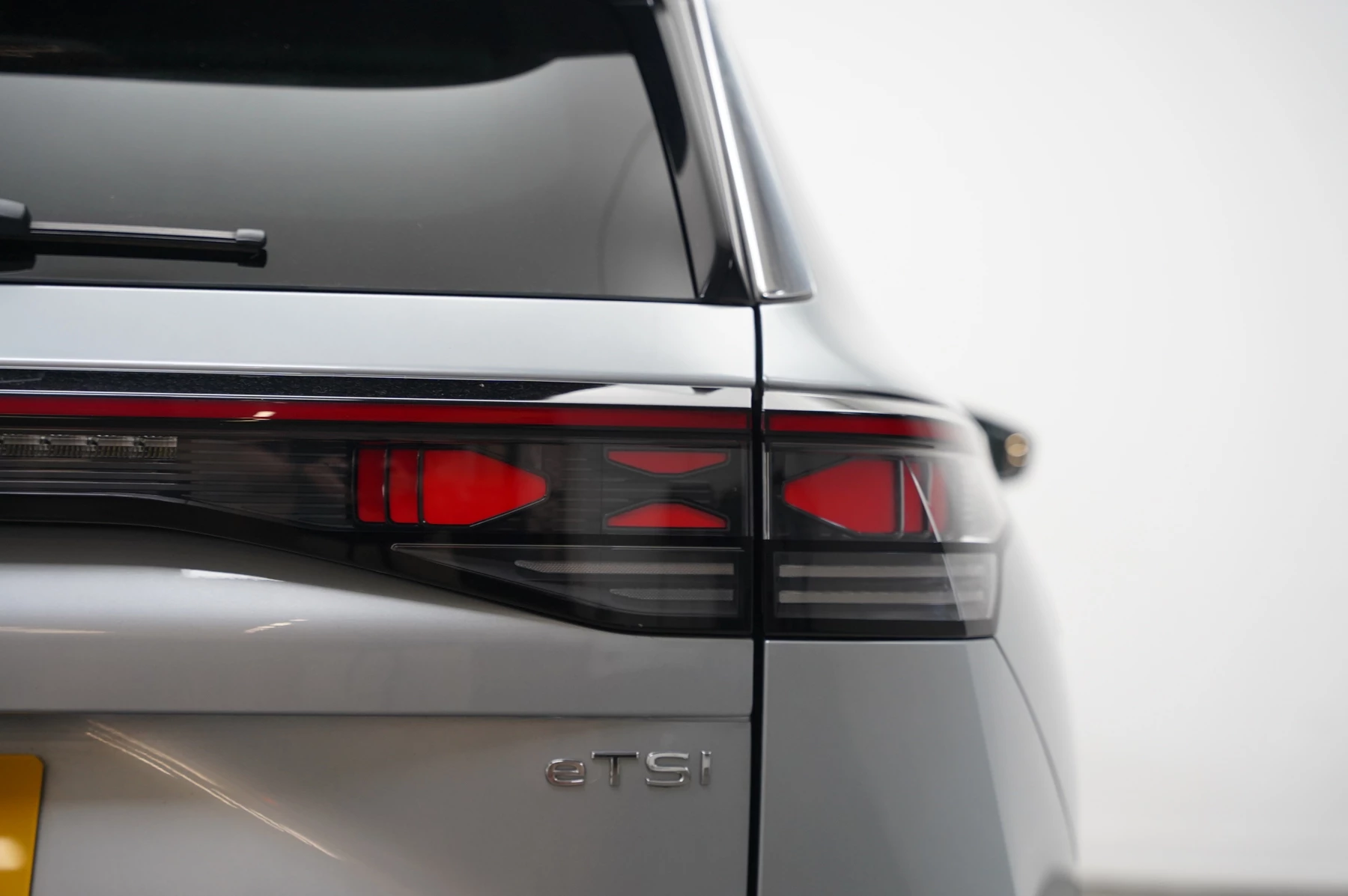 Volkswagen-Tayron-image-27