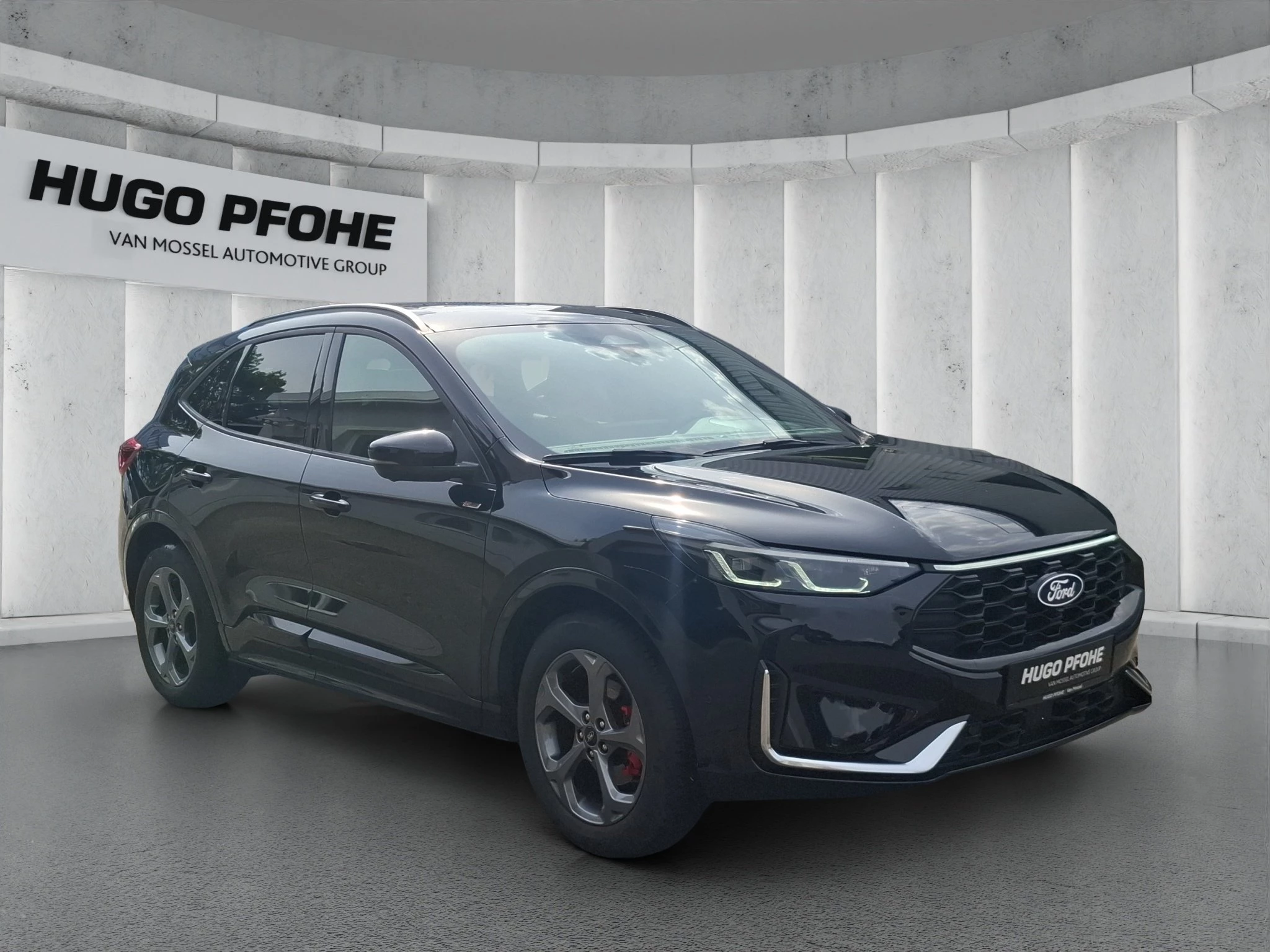 Ford Kuga ST-Line X Aut.*PANO*AHK*360GRAD*LED-MATRIX*NAVI*GRA*WINTER-PKT..