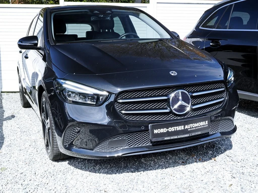 Mercedes-Benz-B-Klasse 250-image-3