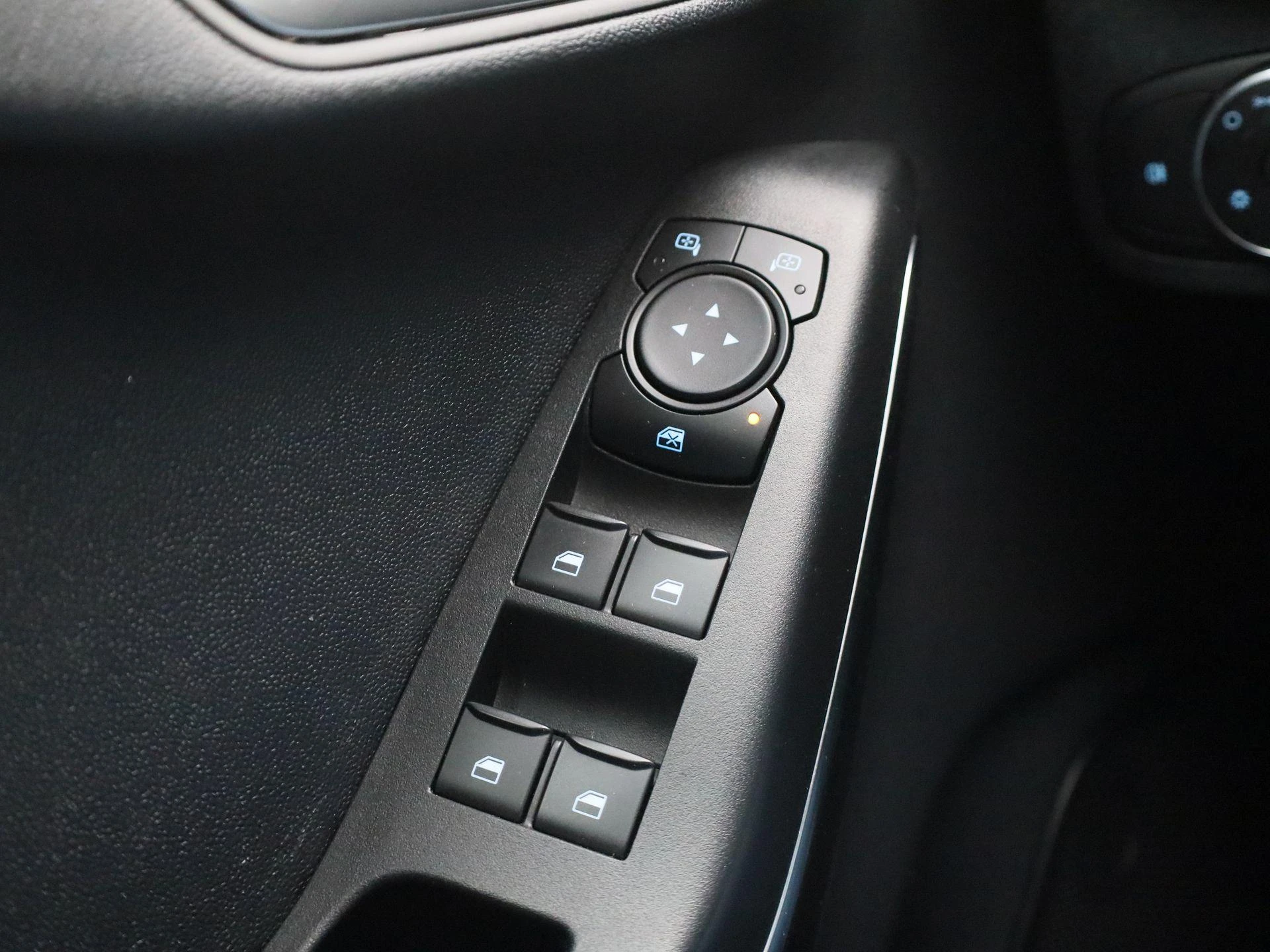 Ford-Fiesta-image-24