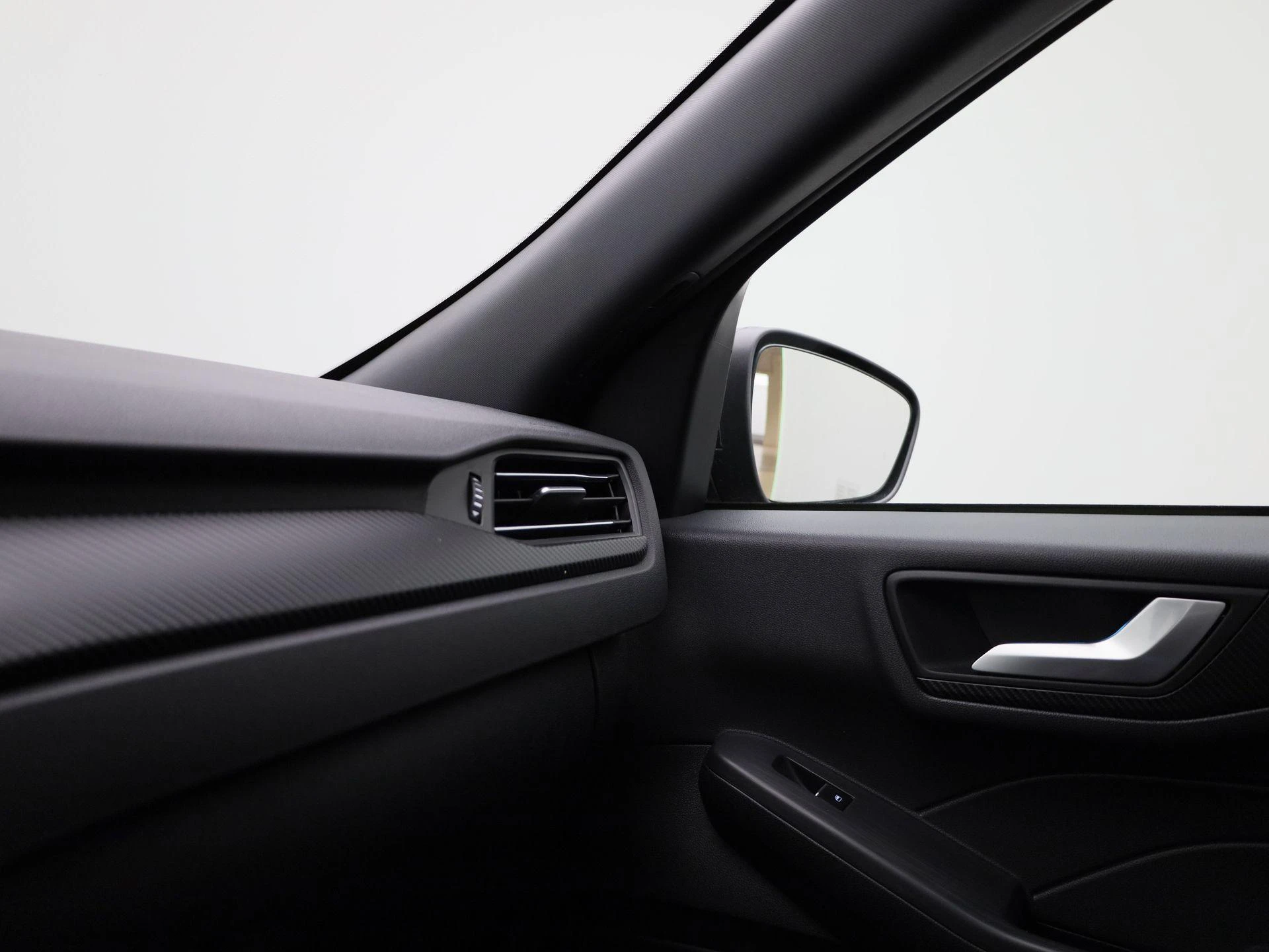 Ford-Kuga-image-29