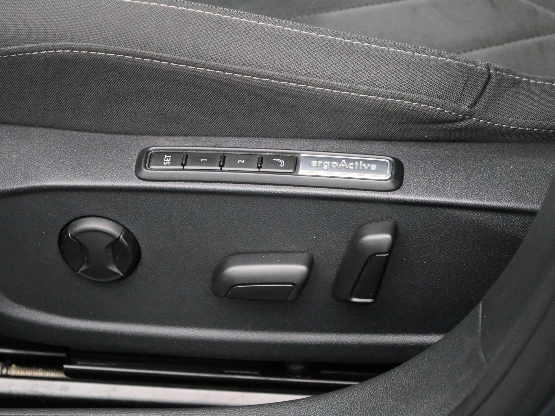 Volkswagen Golf VIII 1.4 eHybrid Life DSG