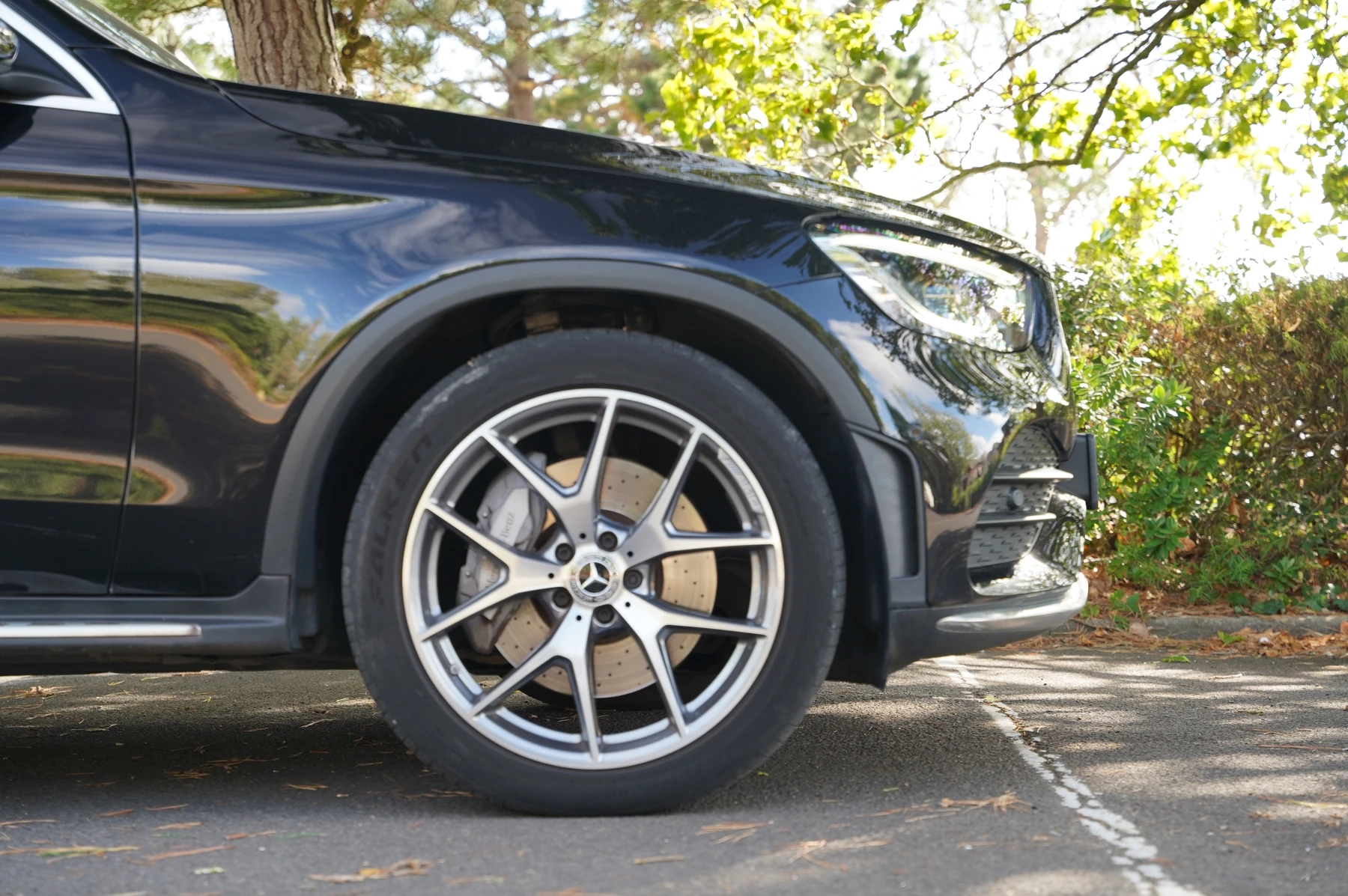 Mercedes-Benz-GLC-image-35