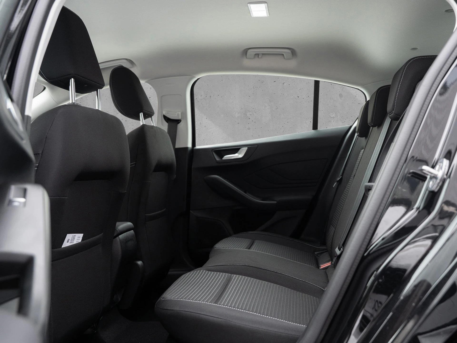 Ford Focus Titanium Limousine 1.0 EcoBoost Hybrid 92kW(125PS) *HEZ Aktion*